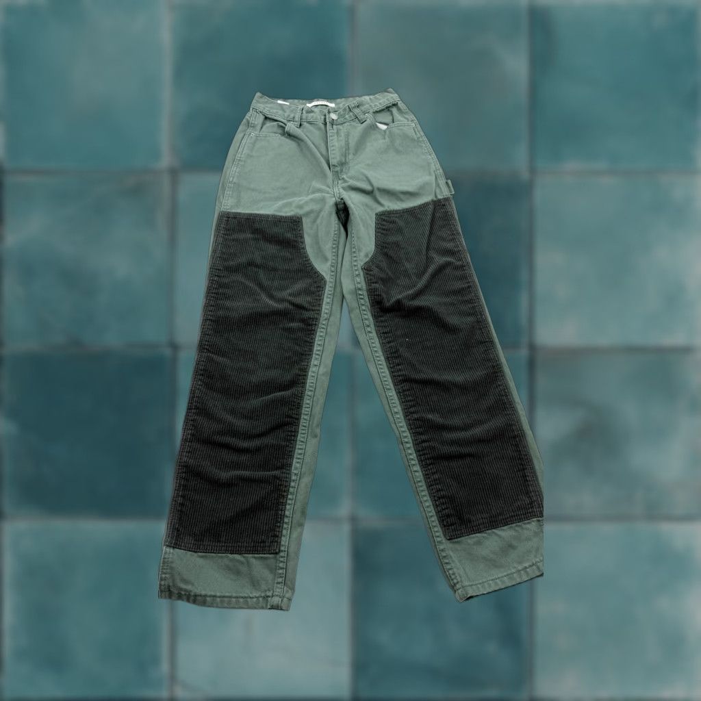 Pacsun VINTAGE PacSun Carpenter Pants Womens 25 Green High Rise Hammer Loop Double Knee Work Pants Womens 25 Green Hammer Loop Double Knee 90s Workwear Size 42" / US 20 - 1 Thumbnail