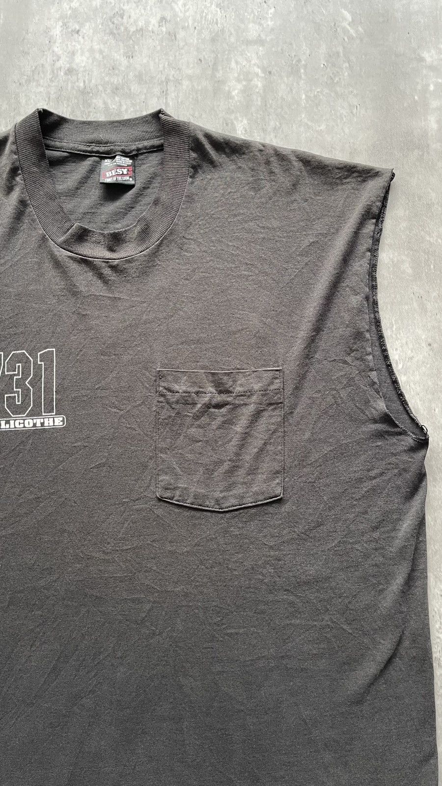 Band Tees × Vintage VINTAGE 1990S SOLIDARITY FADED POCKET TANK TEE Size US XL / EU 56 / 4 - 4 Thumbnail