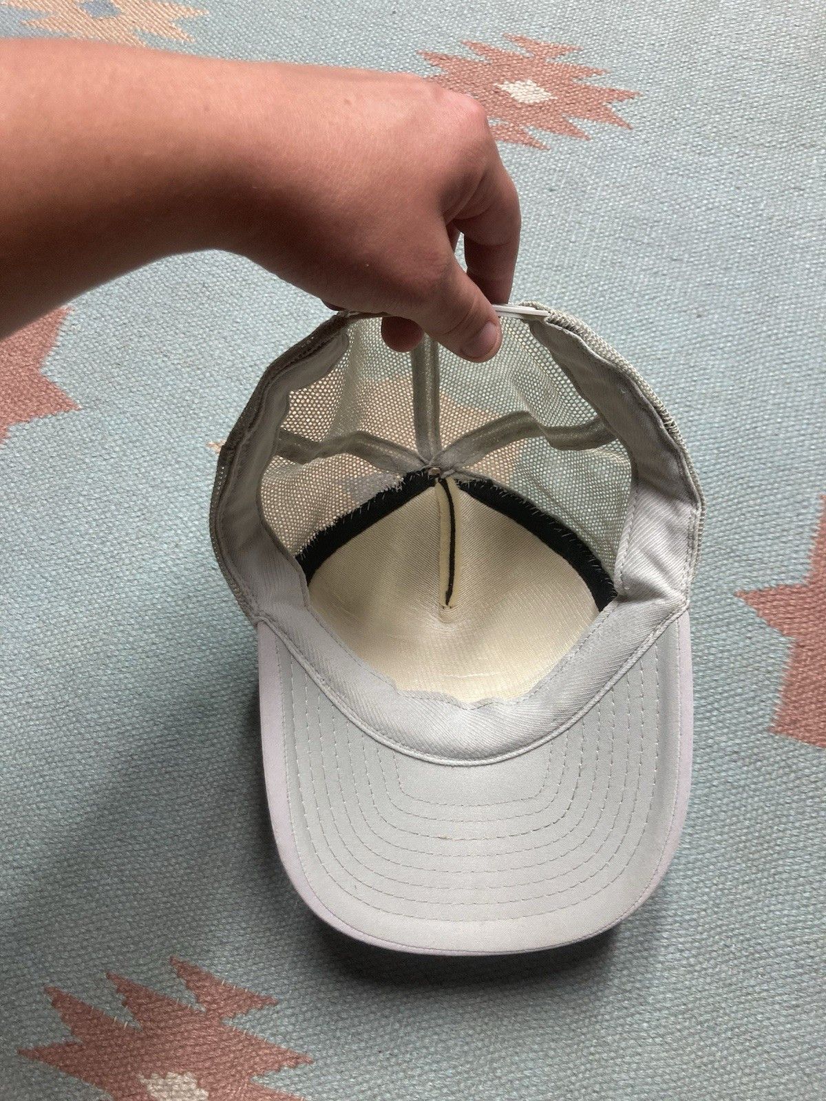 Vintage Vintage trucker hat badlands South Dakota mountains nature Size ONE SIZE - 5 Thumbnail