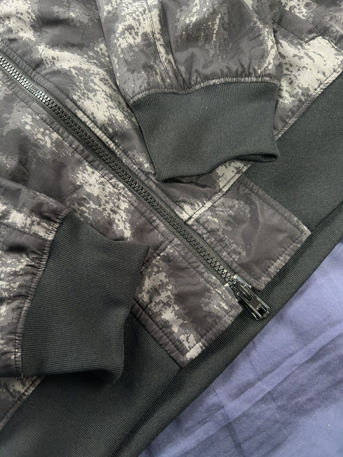 F.C.R.B Nike x FCRB Reversible Black & Leopard Print Jacket Size US L / EU 52-54 / 3 - 7 Thumbnail