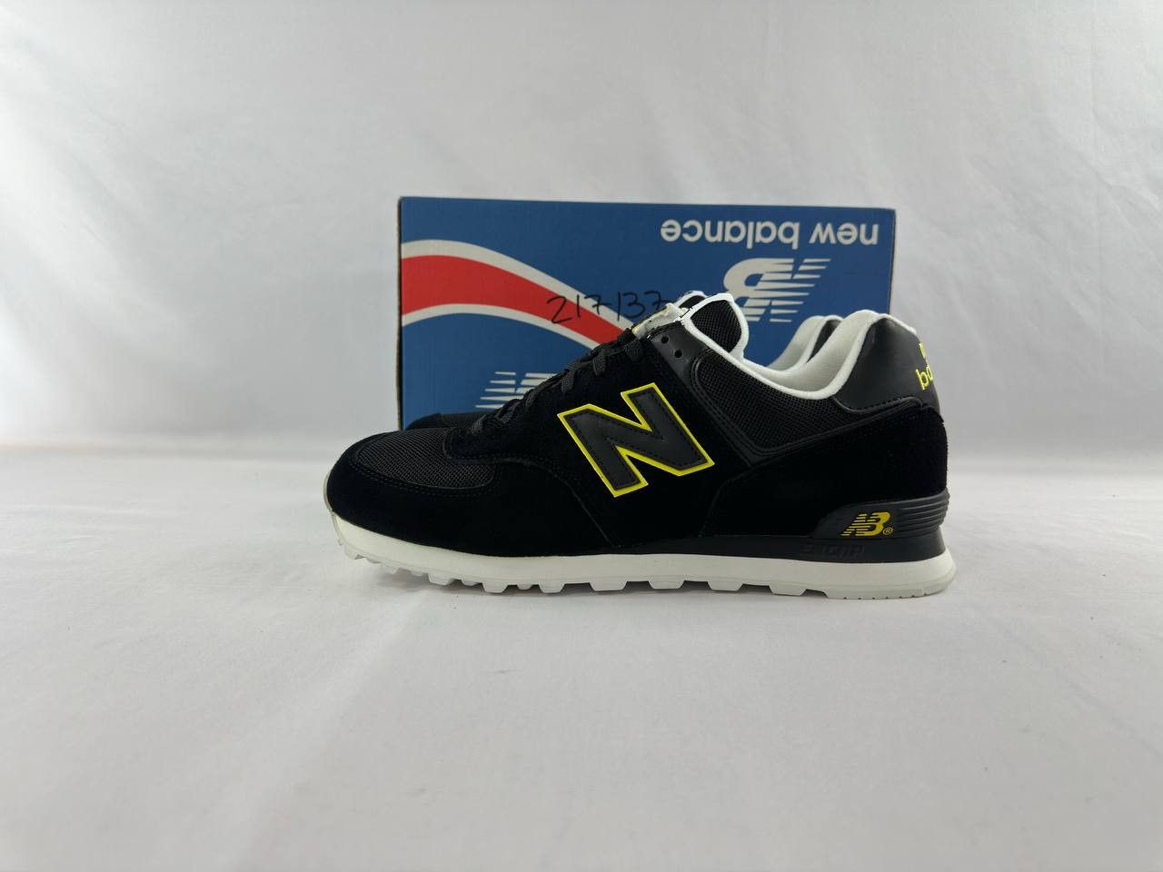 New Balance Vintage New Balance 574 Suede Shoes M574SKY Y2K Size US 13 / EU 46 - 4 Thumbnail