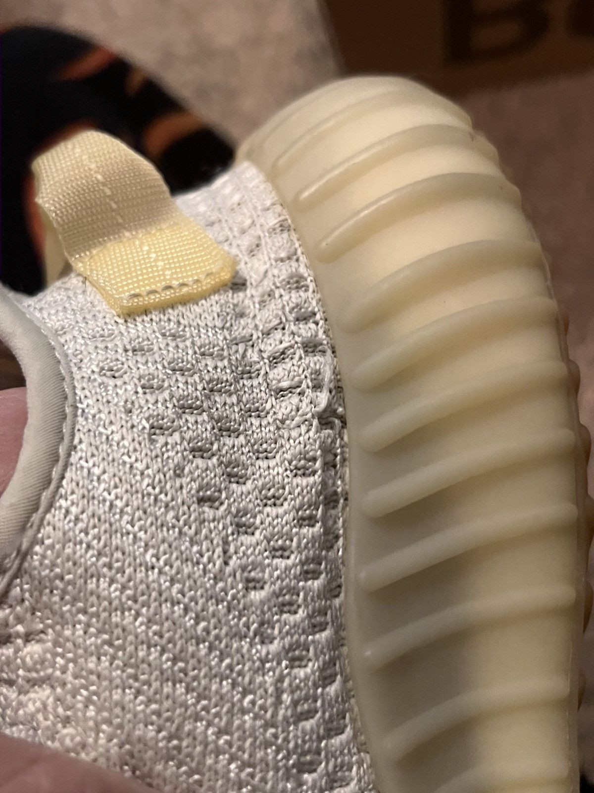 Adidas Yeezy boost 350 V2 Light Size US 9.5 / EU 42-43 - 3 Thumbnail