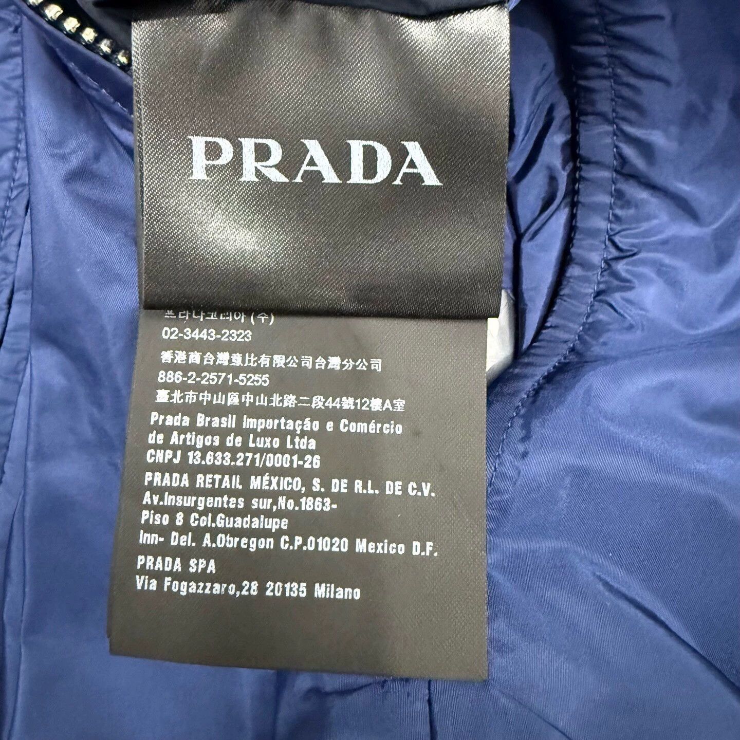 Prada Prada blue 2-sided hem logo mint jacket 48 Size US M / EU 48-50 / 2 - 4 Thumbnail