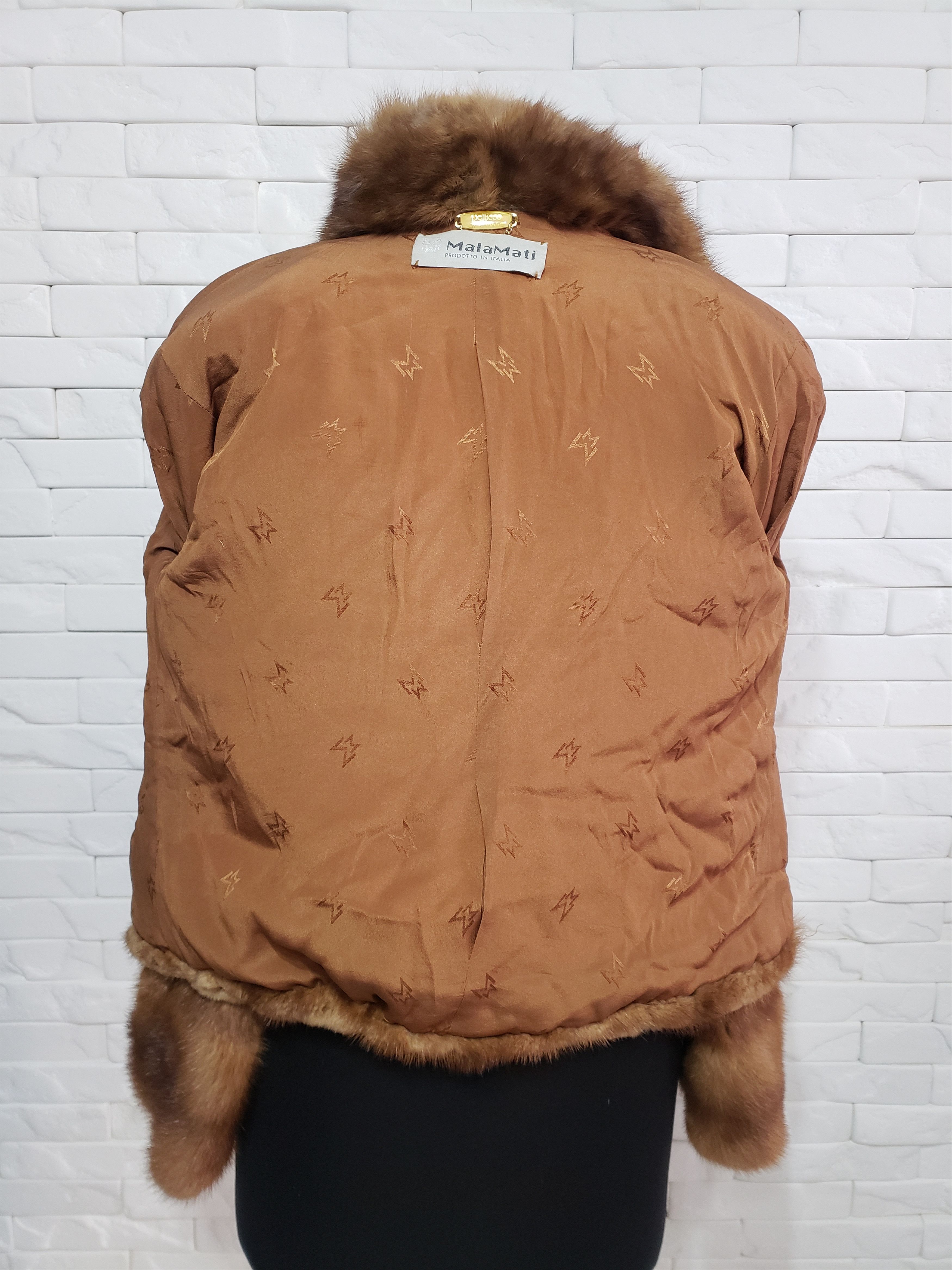 Uniqlo Stylish women's mink coat. Size M / US 6-8 / IT 42-44 - 7 Thumbnail