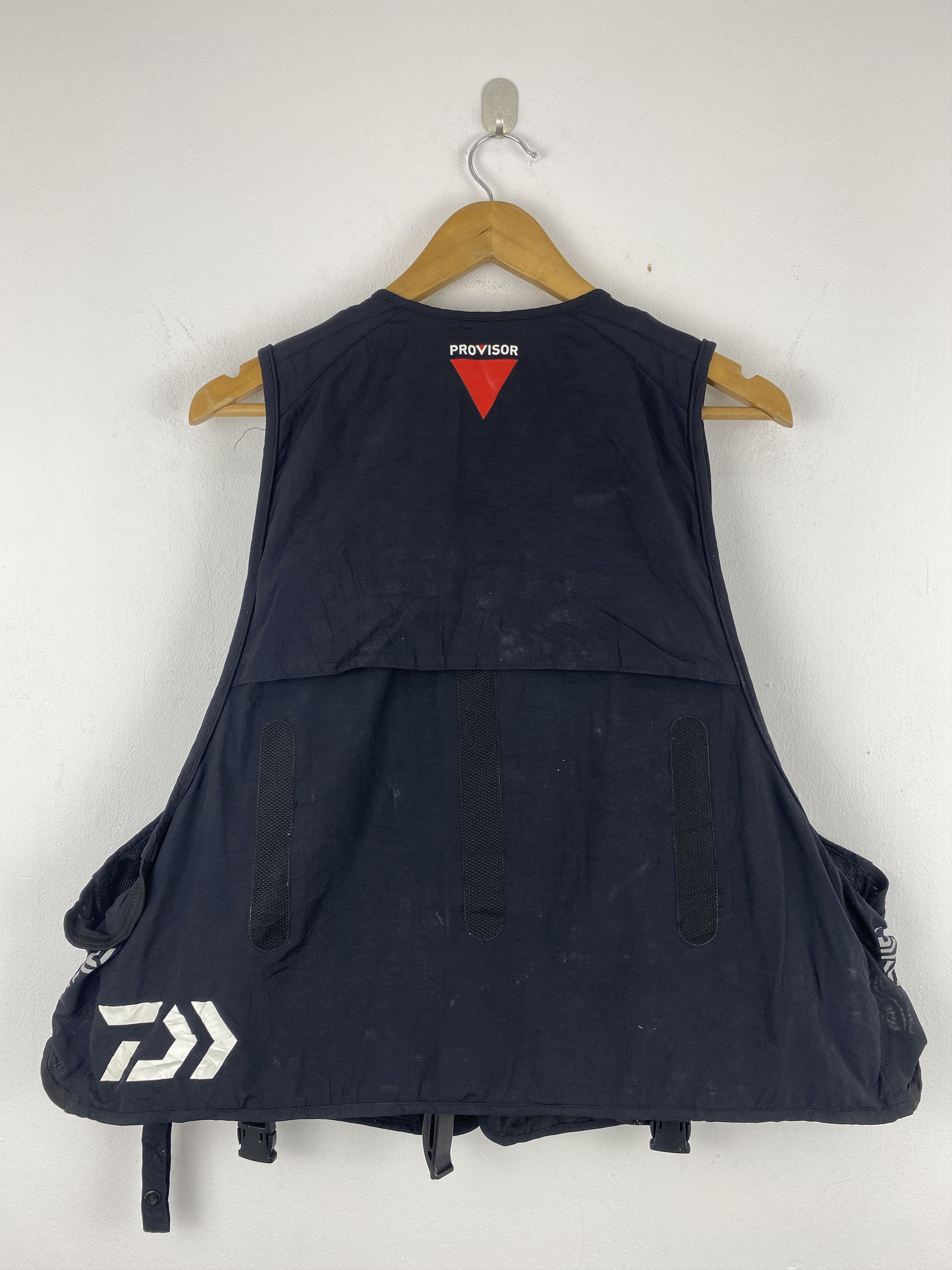 DAIWA Vintage Daiwa Multi Pocket Tactical Zipped Up Vest J2025 Size US XS / EU 42 / 0 - 3 Thumbnail
