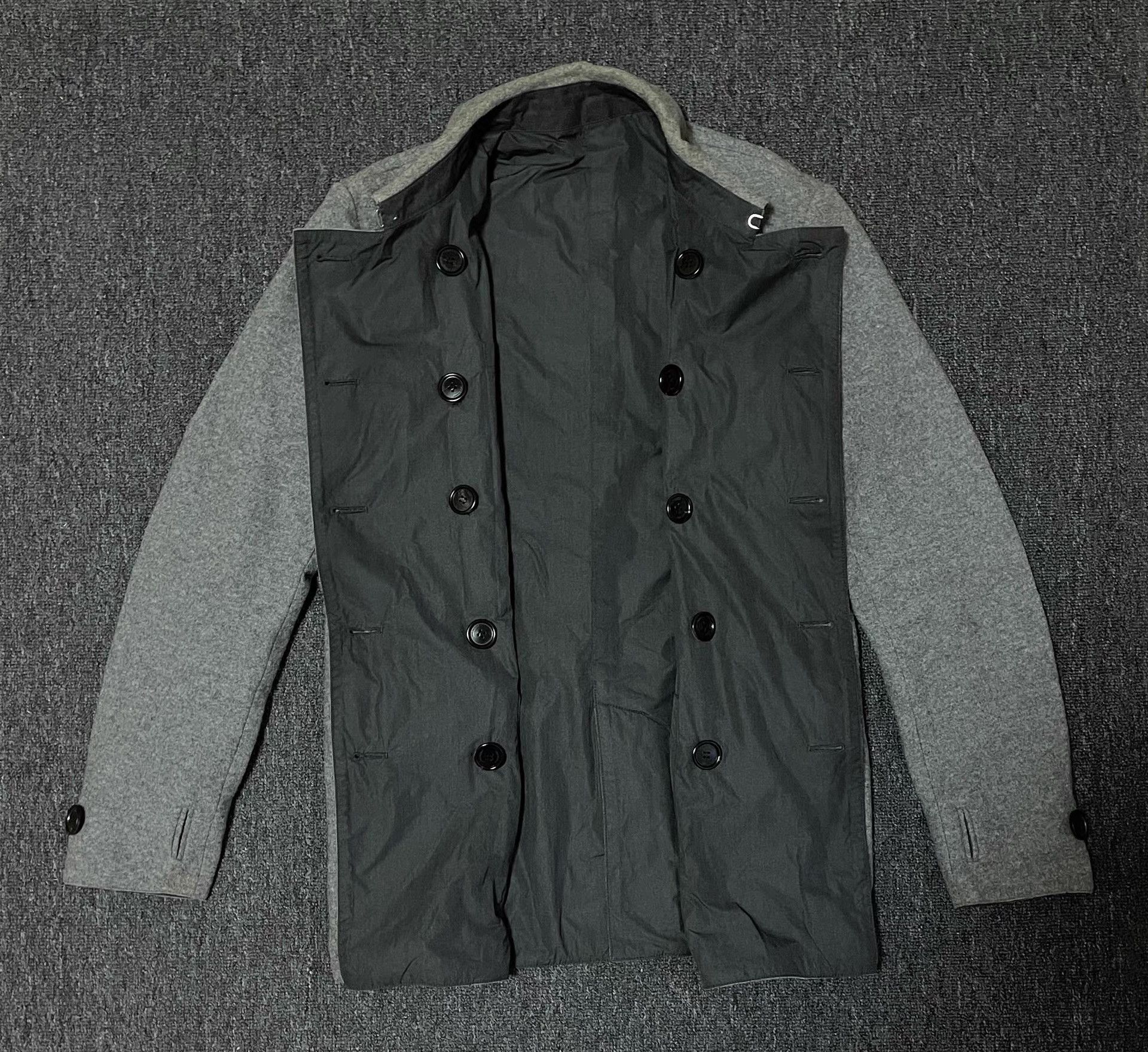 Dior Dior Grey Wool Reversible Coat Q4 Size US M / EU 48-50 / 2 - 3 Thumbnail