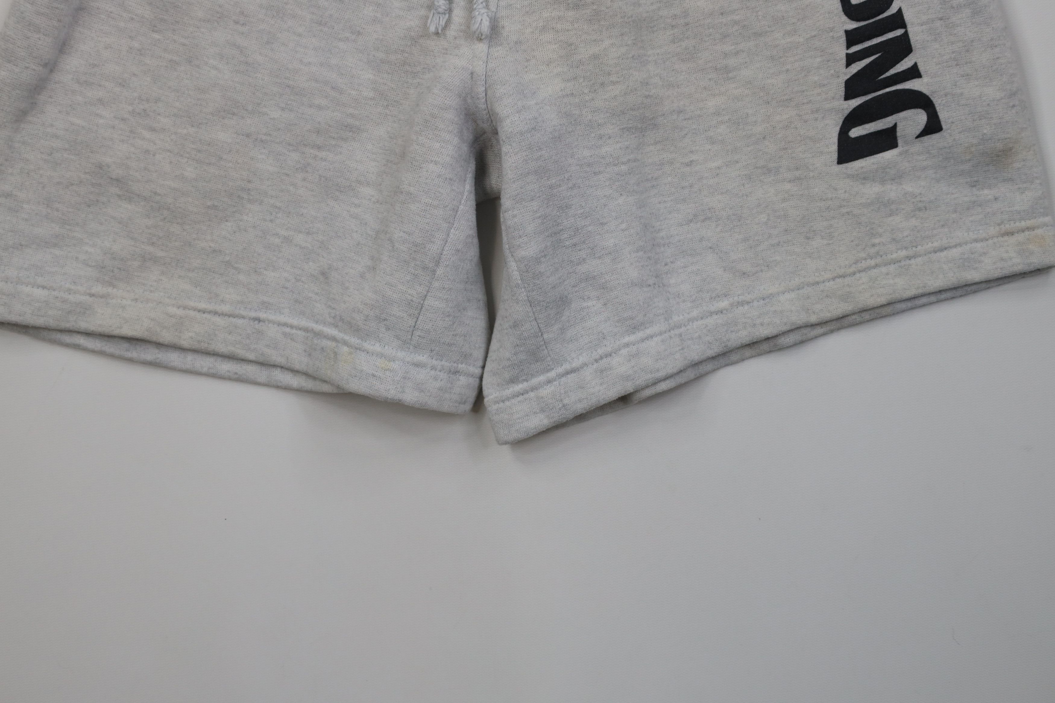 Spalding Vintage 90s Spalding Above Knee Sweatpants Shorts Gray Size US 32 / EU 48 - 4 Thumbnail