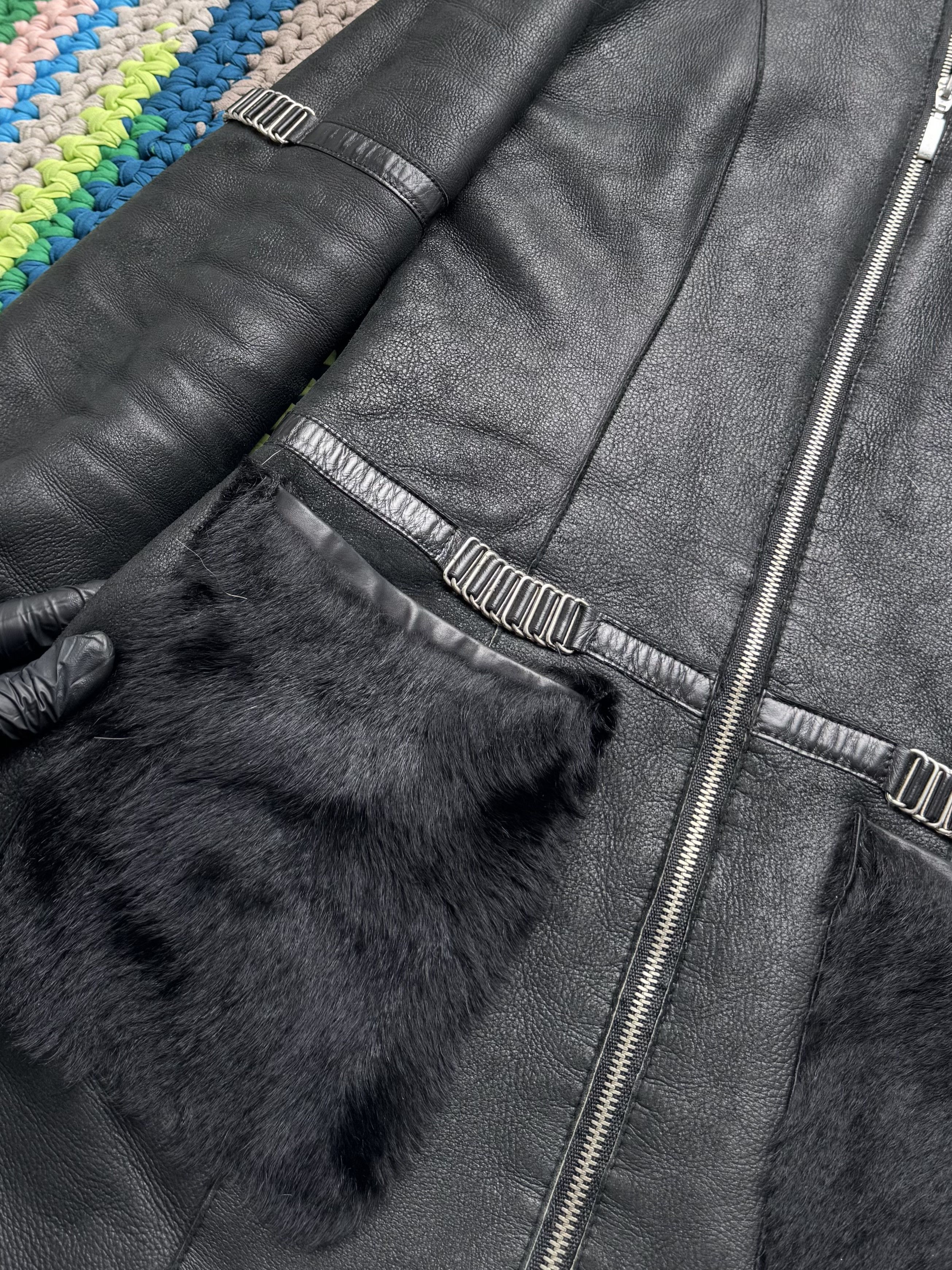 Vintage Vintage Black Sheepskin Leather Coat Long Zip Size S / US 4 / IT 40 - 8 Thumbnail
