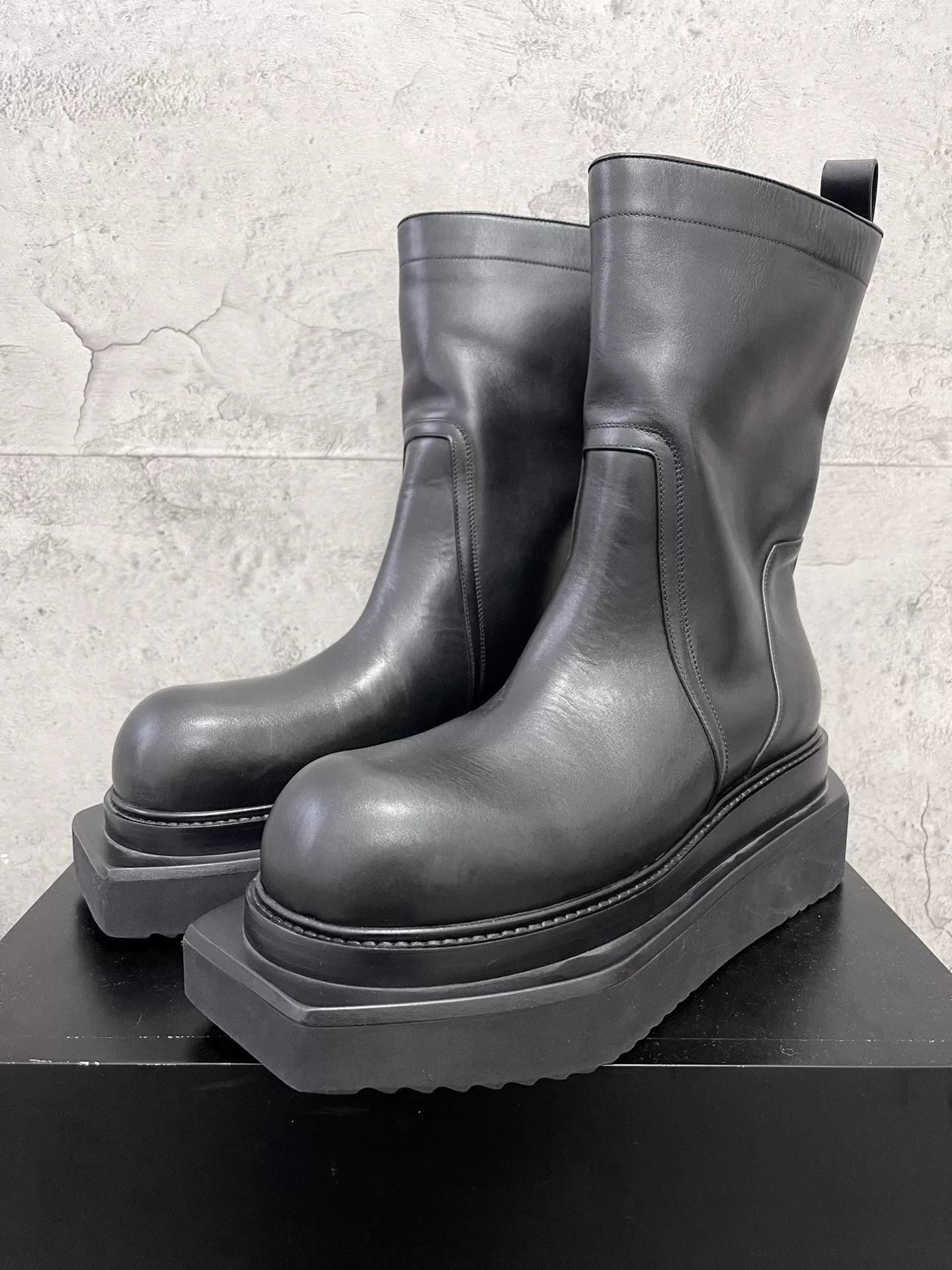 Rick Owens Rick Owens Show Coffin Sole High-Top Boots Size US 10 / EU 43 - 1 Thumbnail