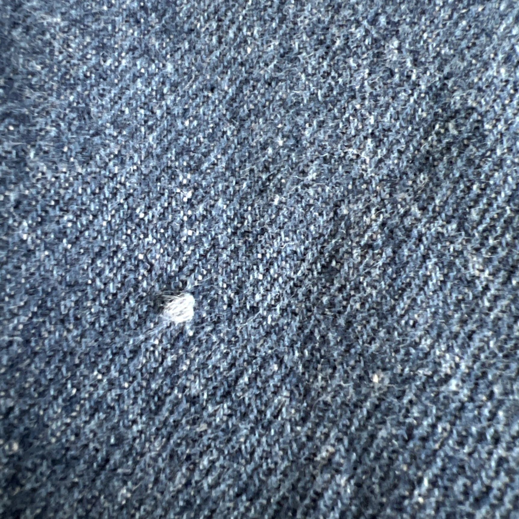 Denime VINTAGE Levi’s 505 Jeans Men’s 40x30 Regular Blue Denim 1990s Mens Size US 40 / EU 56 - 4 Thumbnail