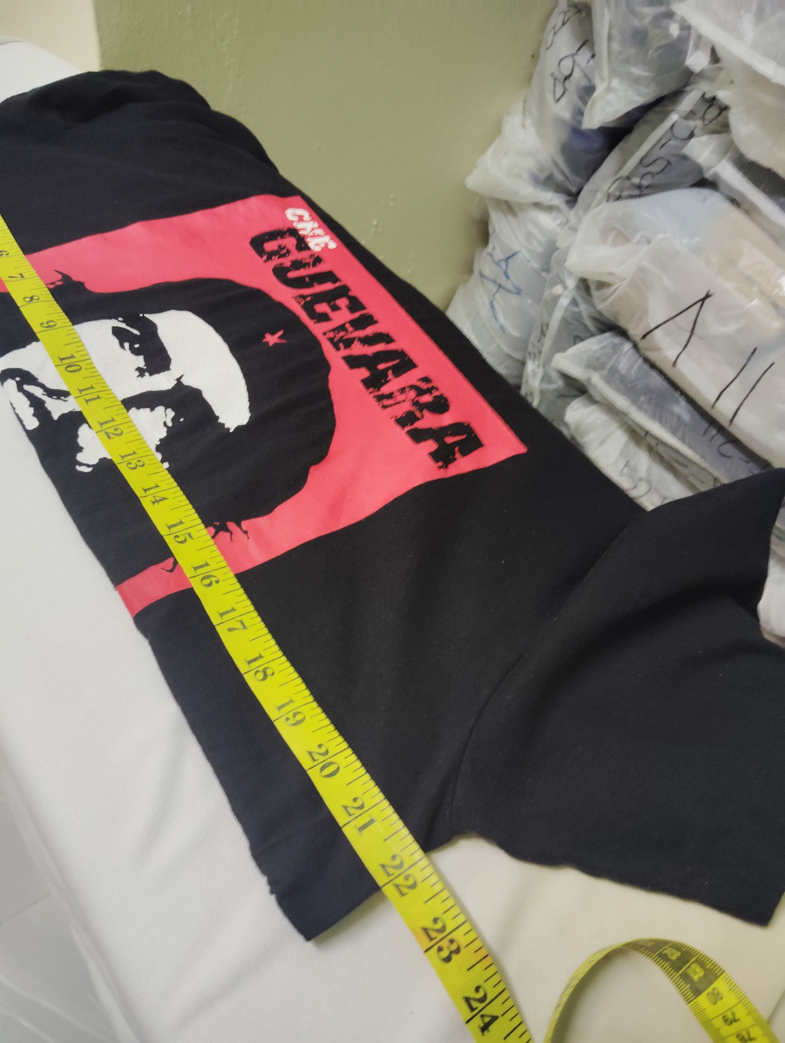 Other CHE GUARA MIRROR PRINT T-SHIRT Size US L / EU 52-54 / 3 - 9 Thumbnail