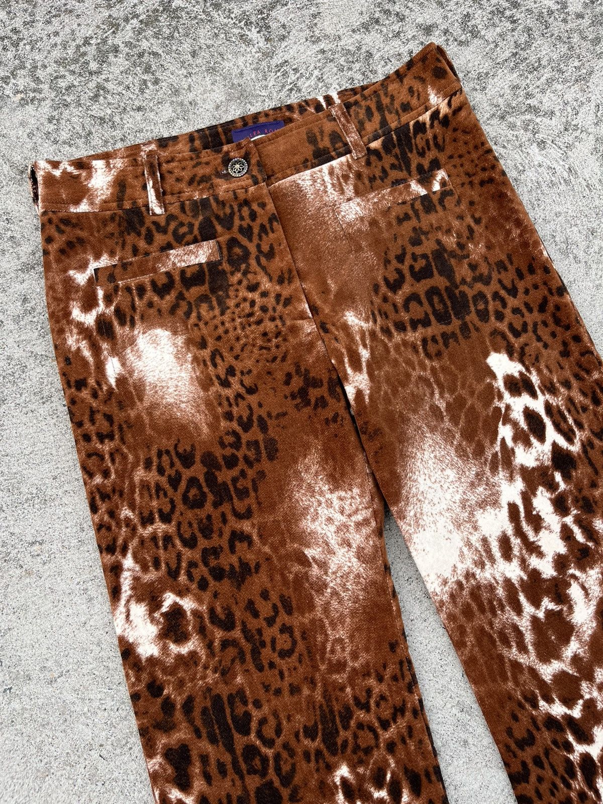If Six Was Nine × Vintage Rare Vintage 90’s Lea Rome Leopard Print Flared Pants Size 28" / US 6 / IT 42 - 2 Thumbnail