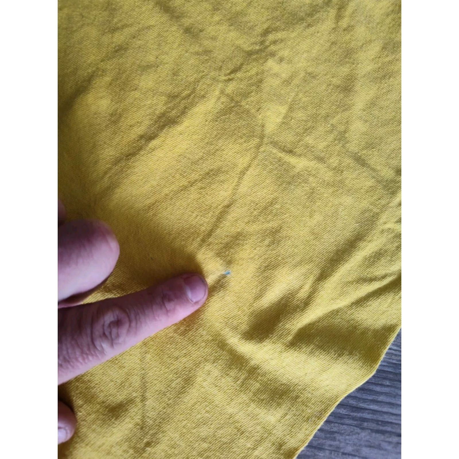 Vintage Post Malone Beerbongs & Bentleys T-Shirt Adult Medium Yellow Music Graphic Mens Size US M / EU 48-50 / 2 - 5 Thumbnail
