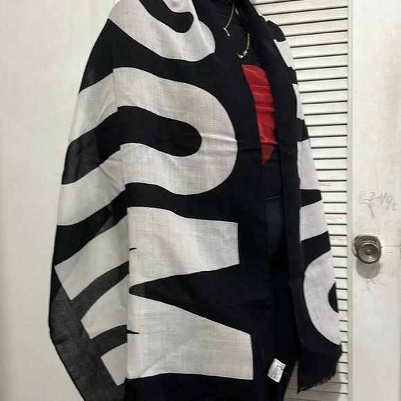 New Authentic MOSCHINO SCARF WITH LOGO,description:MOSC