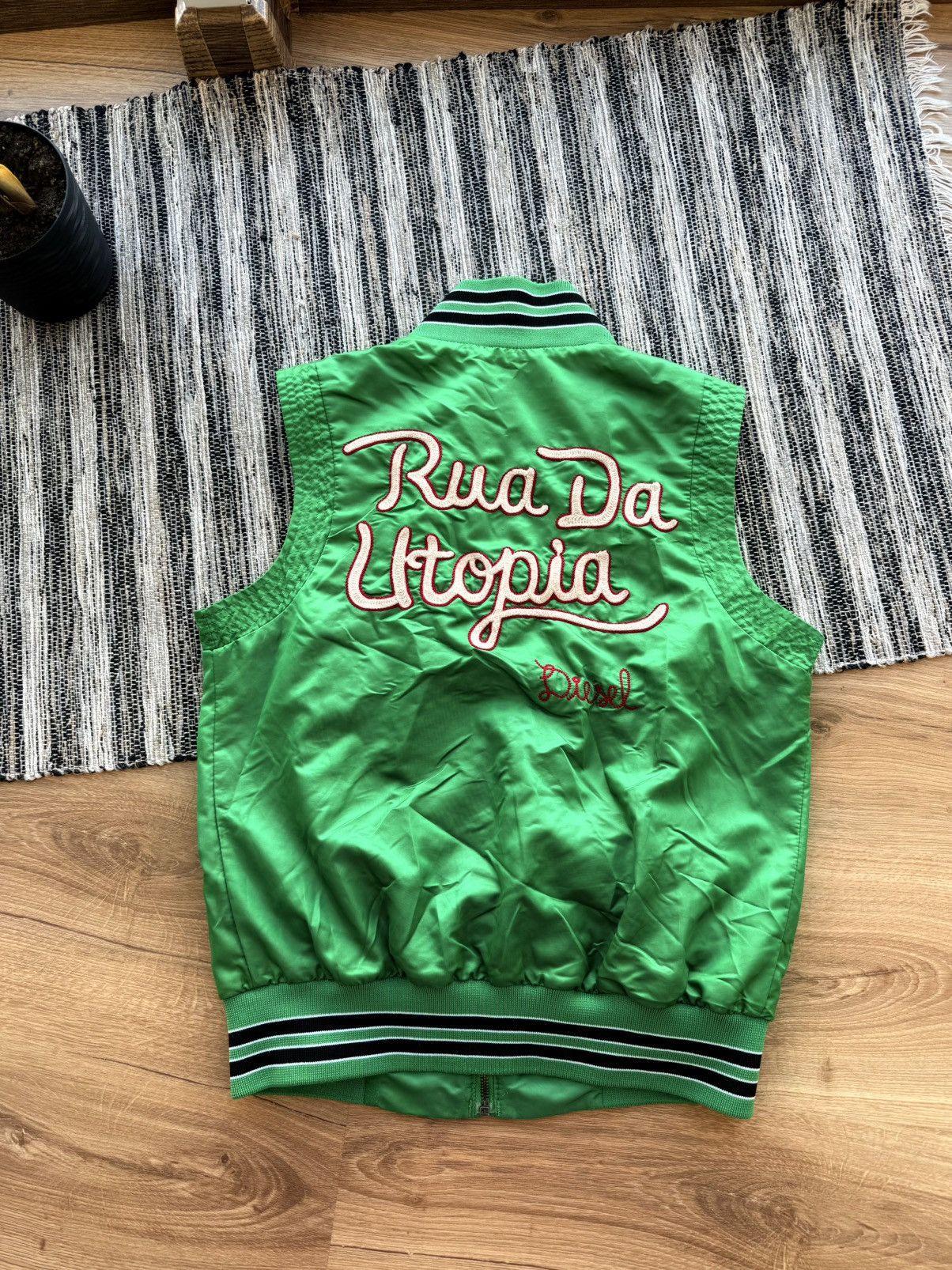 Diesel RARE VINTAGE DIESEL WOOMEN’S VEST SLEEVELESS RUA DA UTOPIA M Size M / US 6-8 / IT 42-44 - 9 Thumbnail