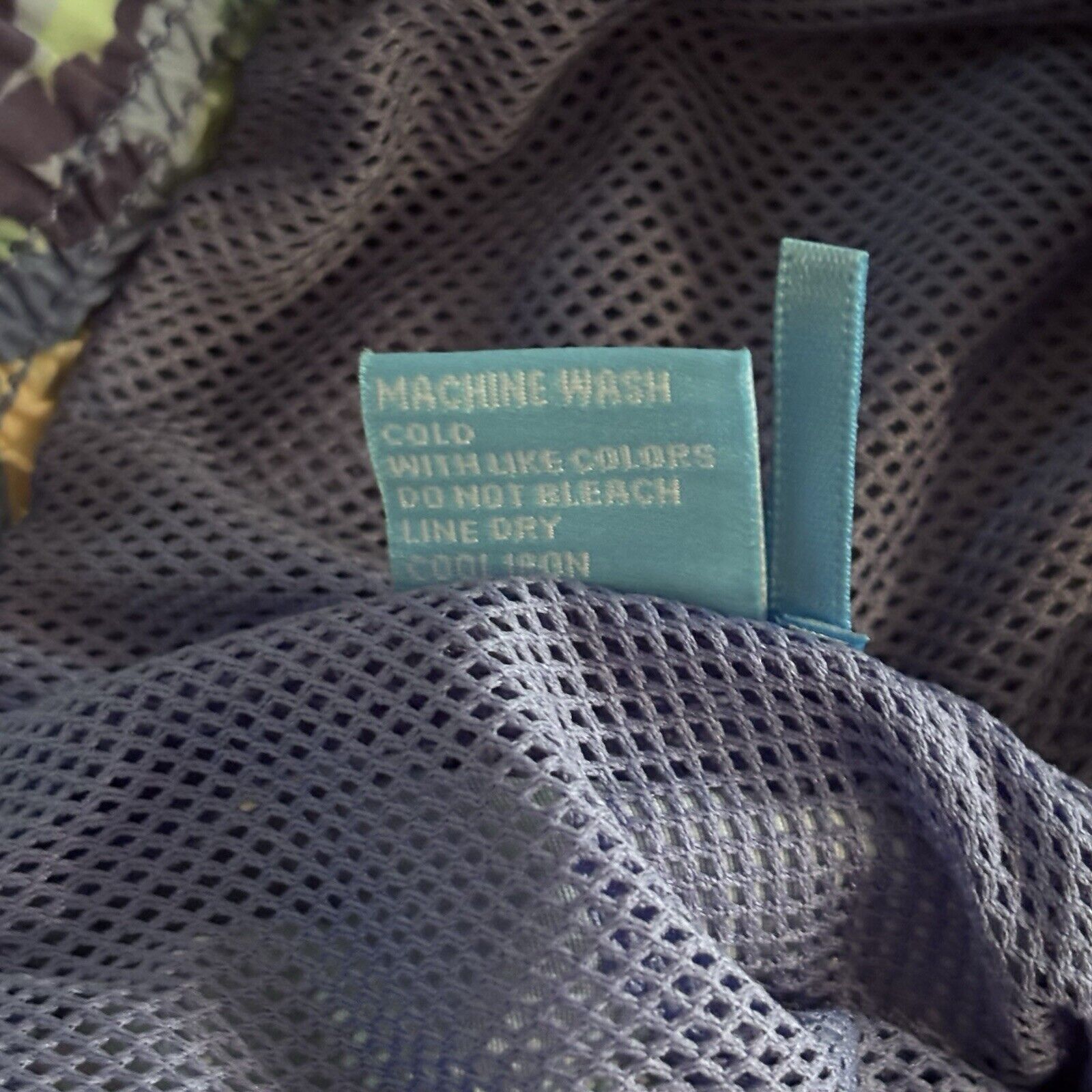J.McLaughlin J. McLaughlin Blue & Green Swim Trunks Small Lined Tropical Size US 28 / EU 44 - 6 Thumbnail