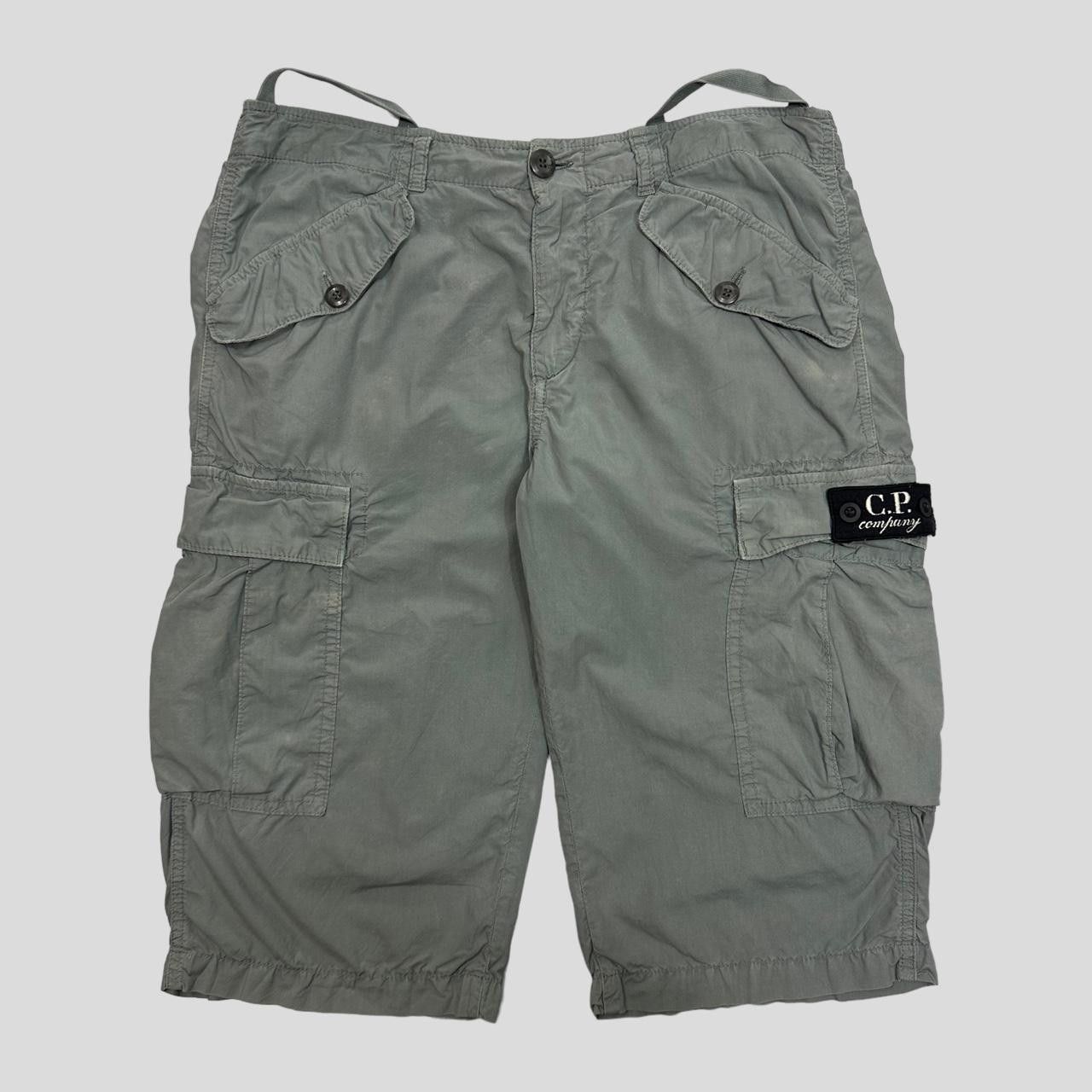 image of C P Company Cp Company 00’S Badge Cargo Shorts - 28-31 in Grey, Men's (Size 30)