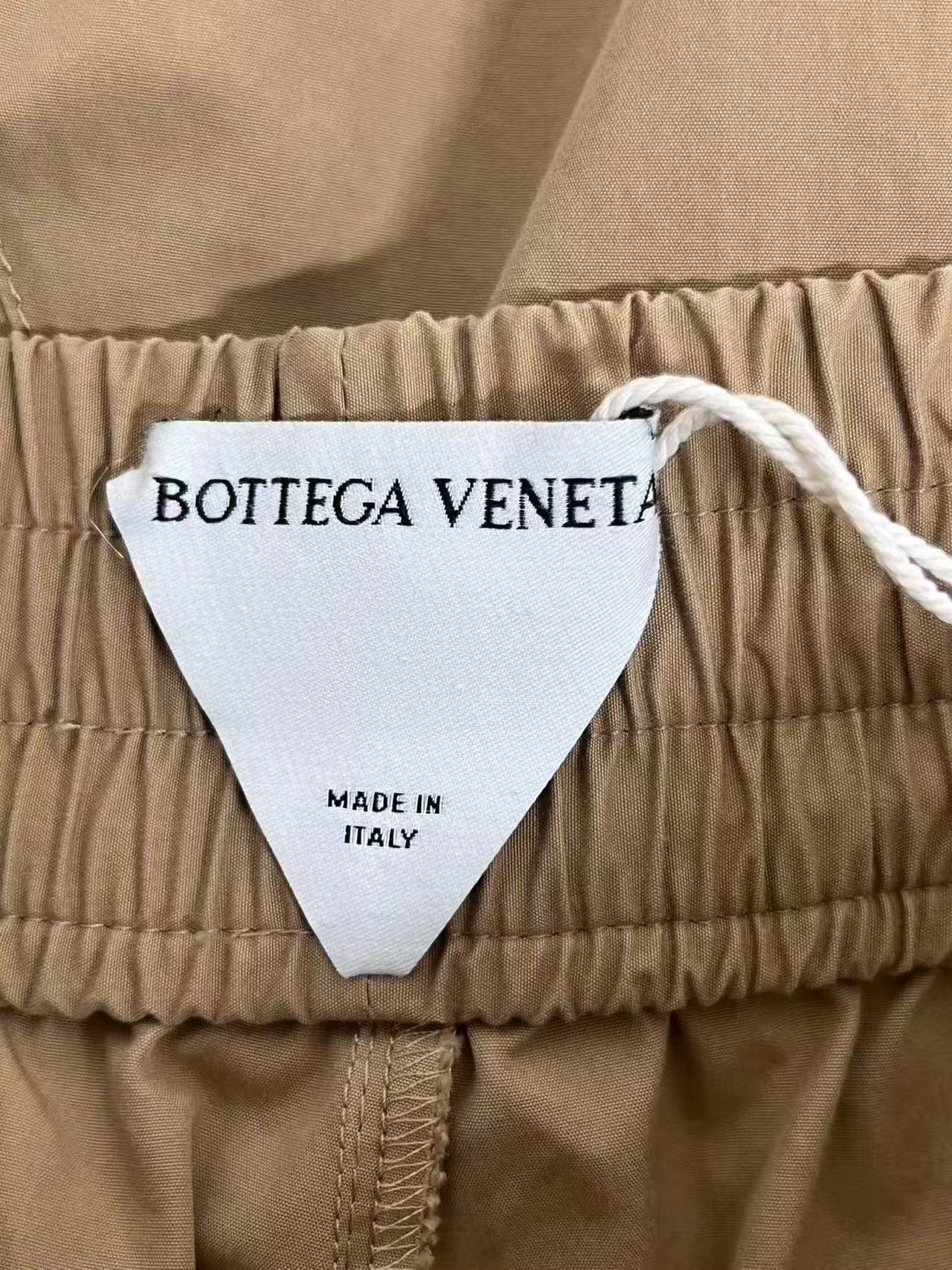 Bottega Veneta Bottega Veneta Men's Casual Shorts Size US 34 / EU 50 - 3 Thumbnail