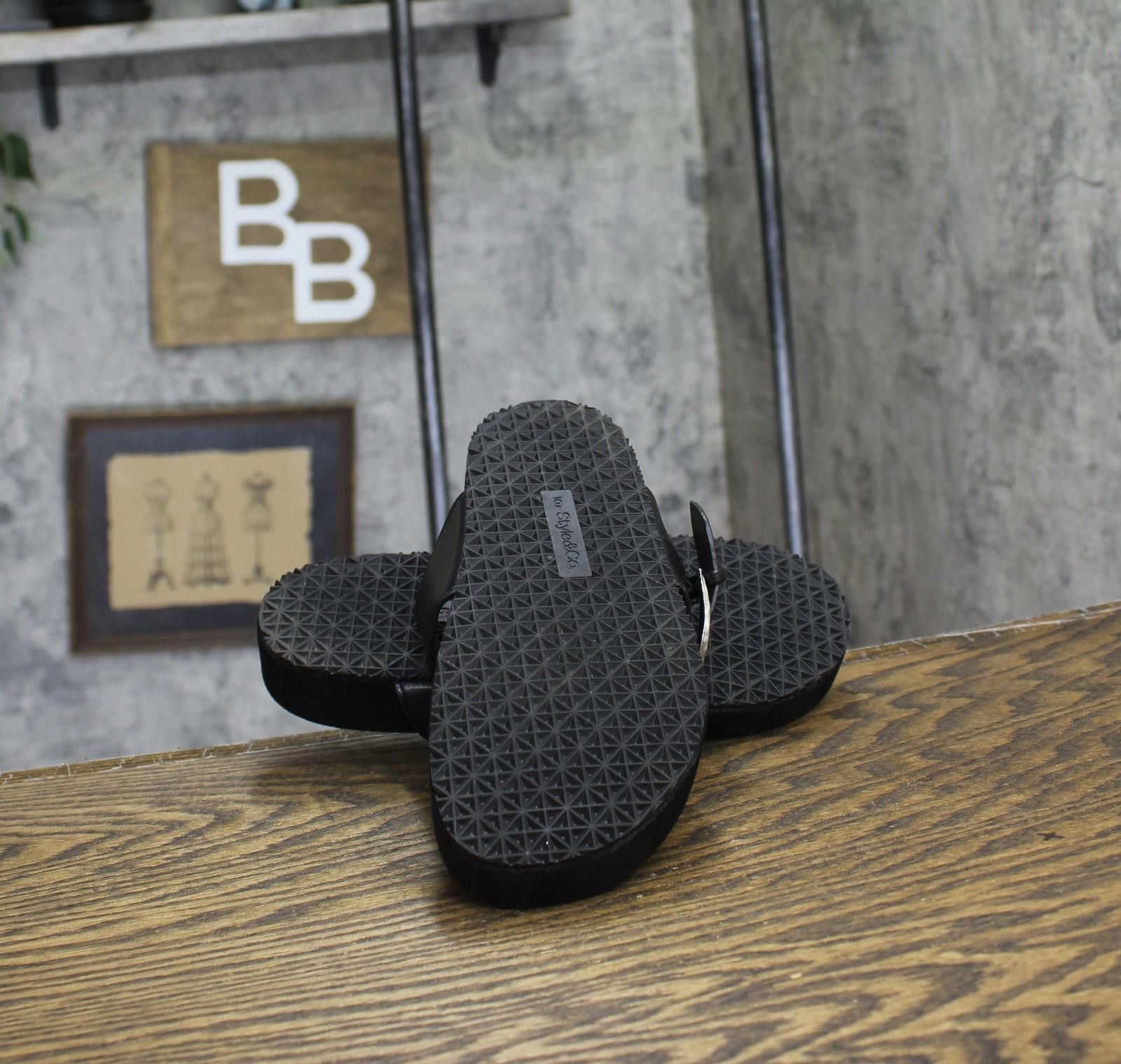 Style & Co Style & Co. Womens Zayaa Flat Sandals Black 6m Size US 6 / IT 36 - 5 Thumbnail