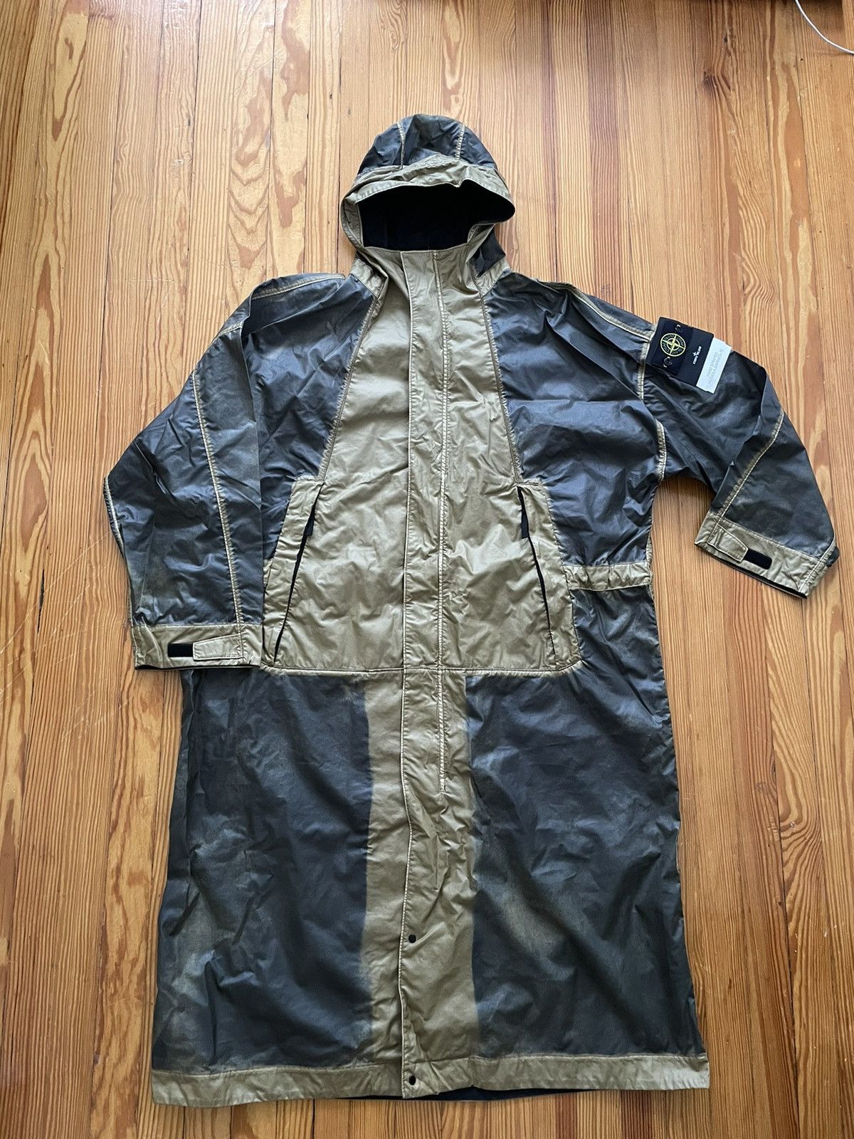 Stone Island Stone Island Mussola Gommata Hand Spray TC Coat Khaki Size US L / EU 52-54 / 3 - 2 Thumbnail