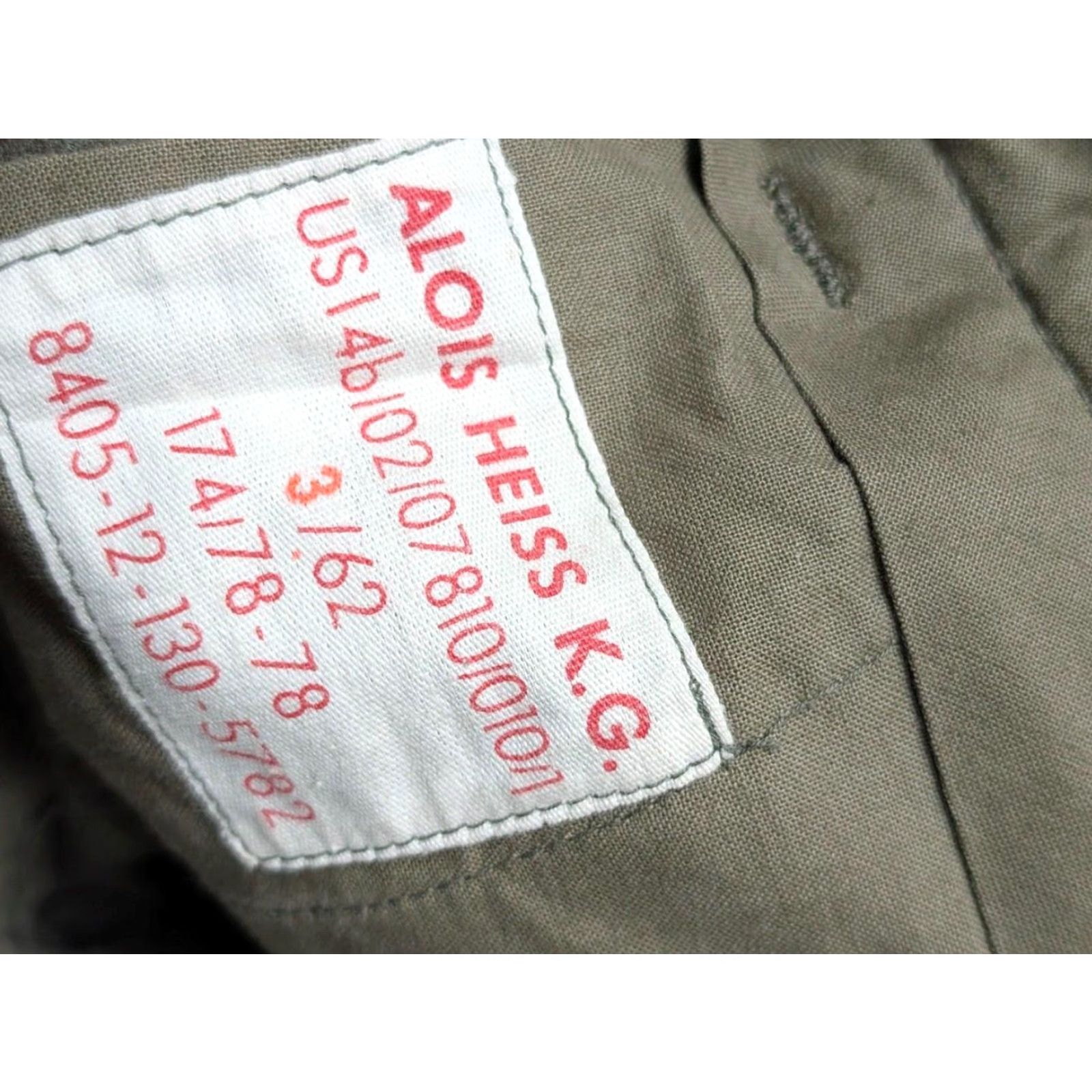 Vintage VINTAGE military thick wool ARMY pants TROUSERS 30x32 green CARGO Germany Mens Wool Cargo 30x32 Green 1940s? Size US 30 / EU 46 - 6 Thumbnail