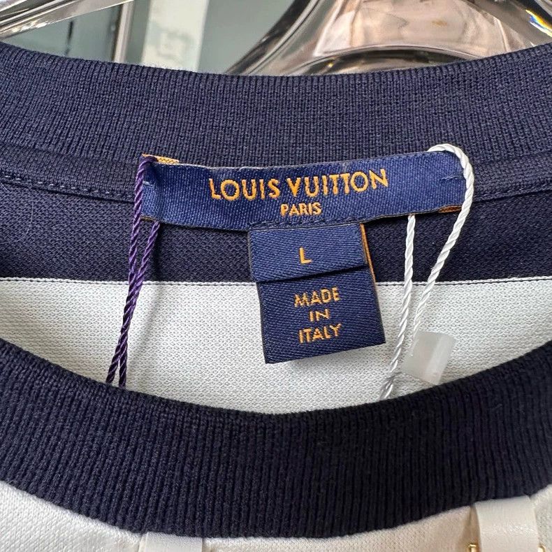 Louis Vuitton Louis Vuitton Black and white striped pocket full print sh Size US L / EU 52-54 / 3 - 3 Thumbnail