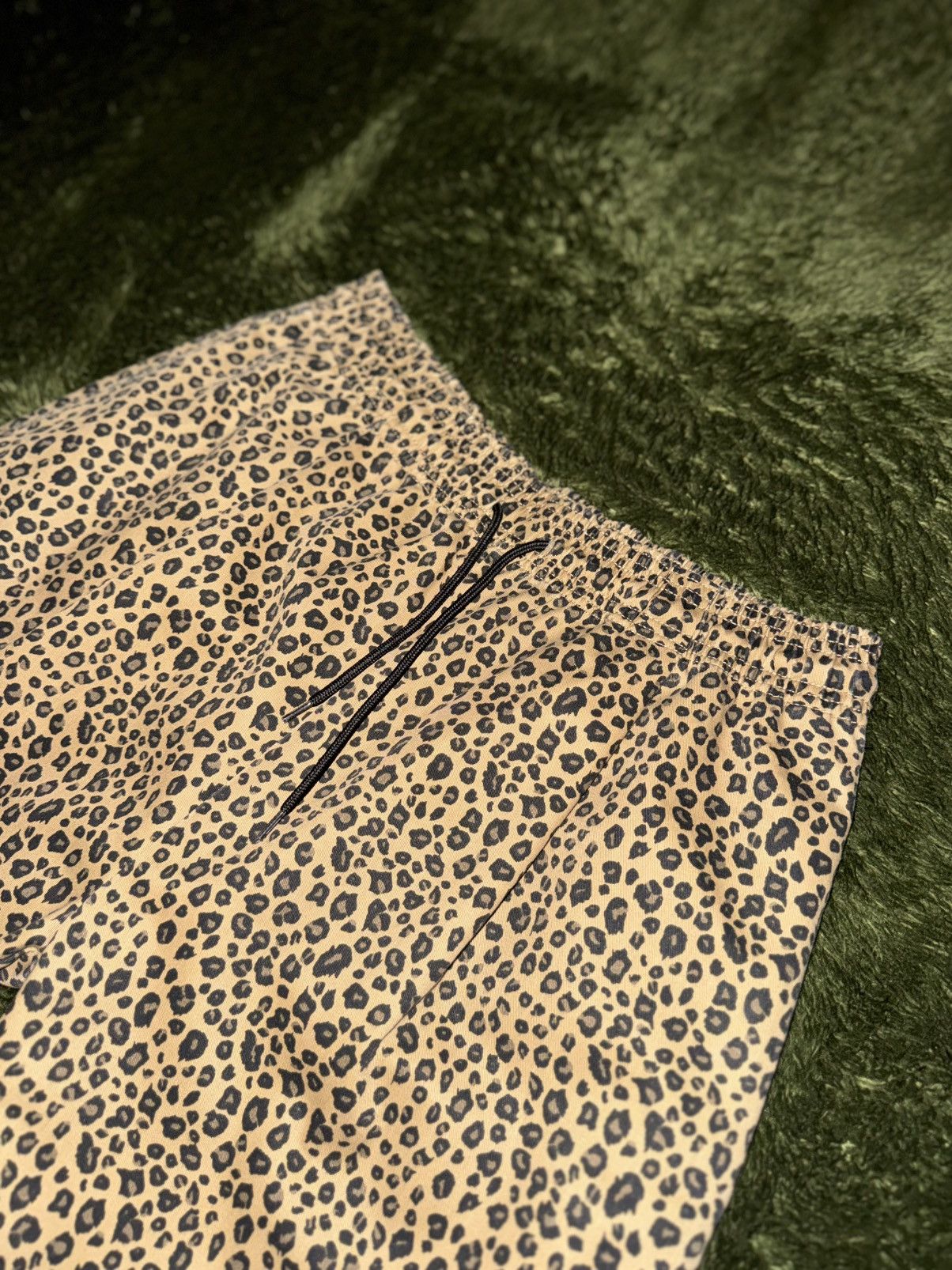 Beams Japan [M] Freak’s Store Leopard Easy Shorts Size US 32 / EU 48 - 2 Thumbnail