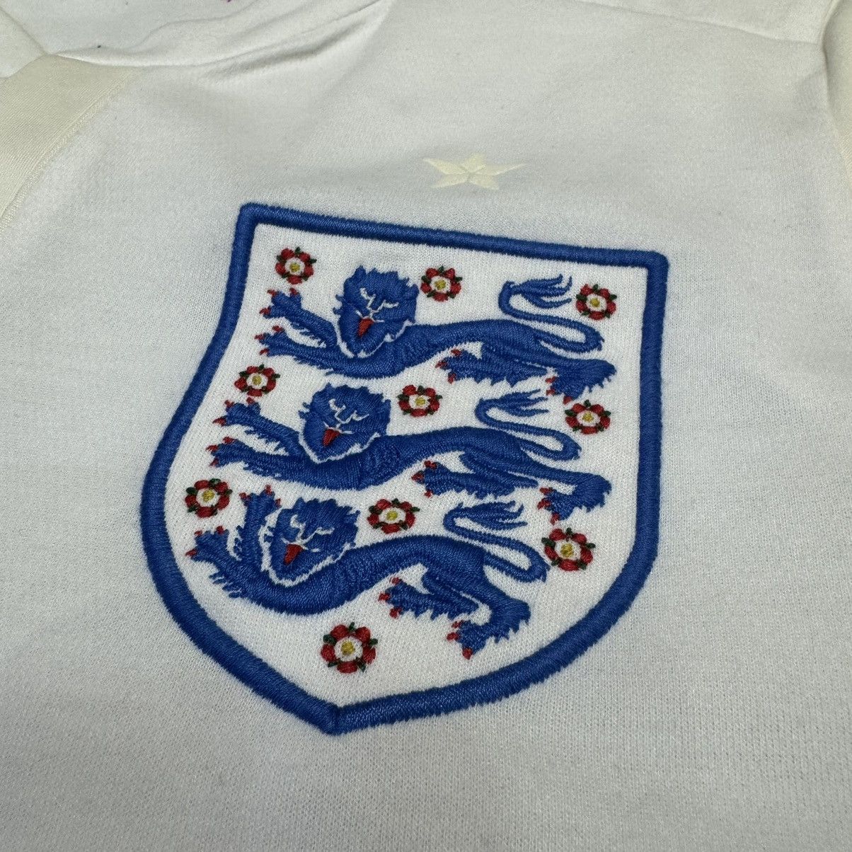 Umbro England 11/12 home shirt #11 Milner Size US S / EU 44-46 / 1 - 7 Thumbnail