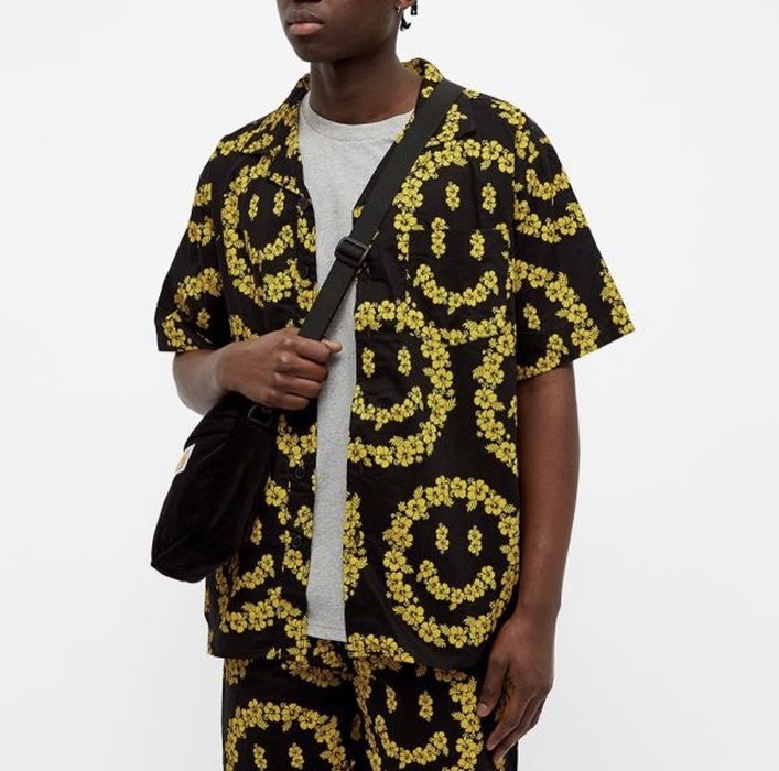 Market Chinatown Market ‘Market’ Flower Smiley Face Shirt Grailed