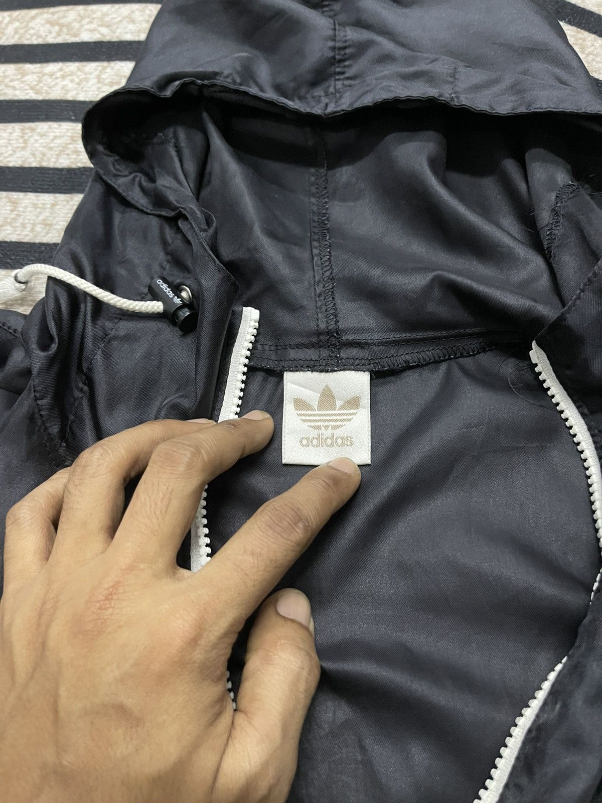 Adidas 90s ADIDAS HALF ZIPPER LIGHT JACKET HOODIE BIG LOGO Size US XL / EU 56 / 4 - 11 Thumbnail