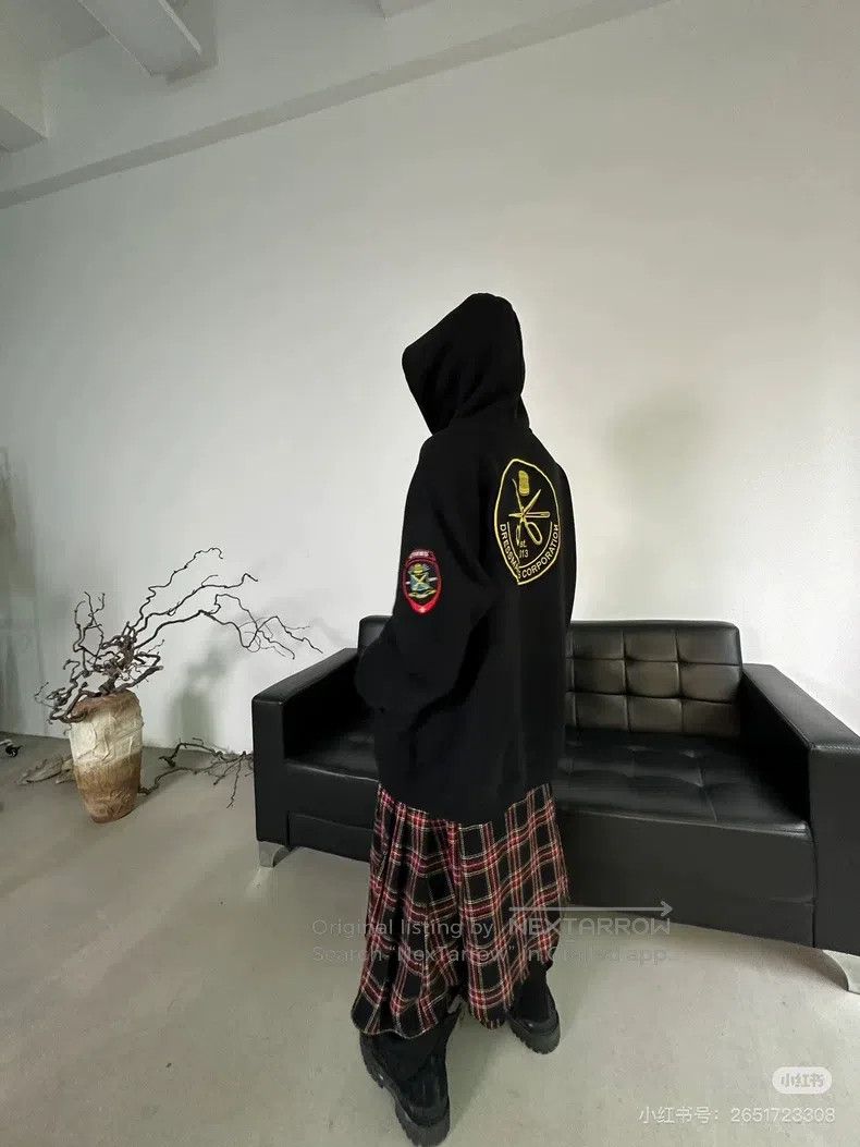 Vetements Vetements McDonald's police badge hoodie Size US S / EU 44-46 / 1 - 9 Thumbnail