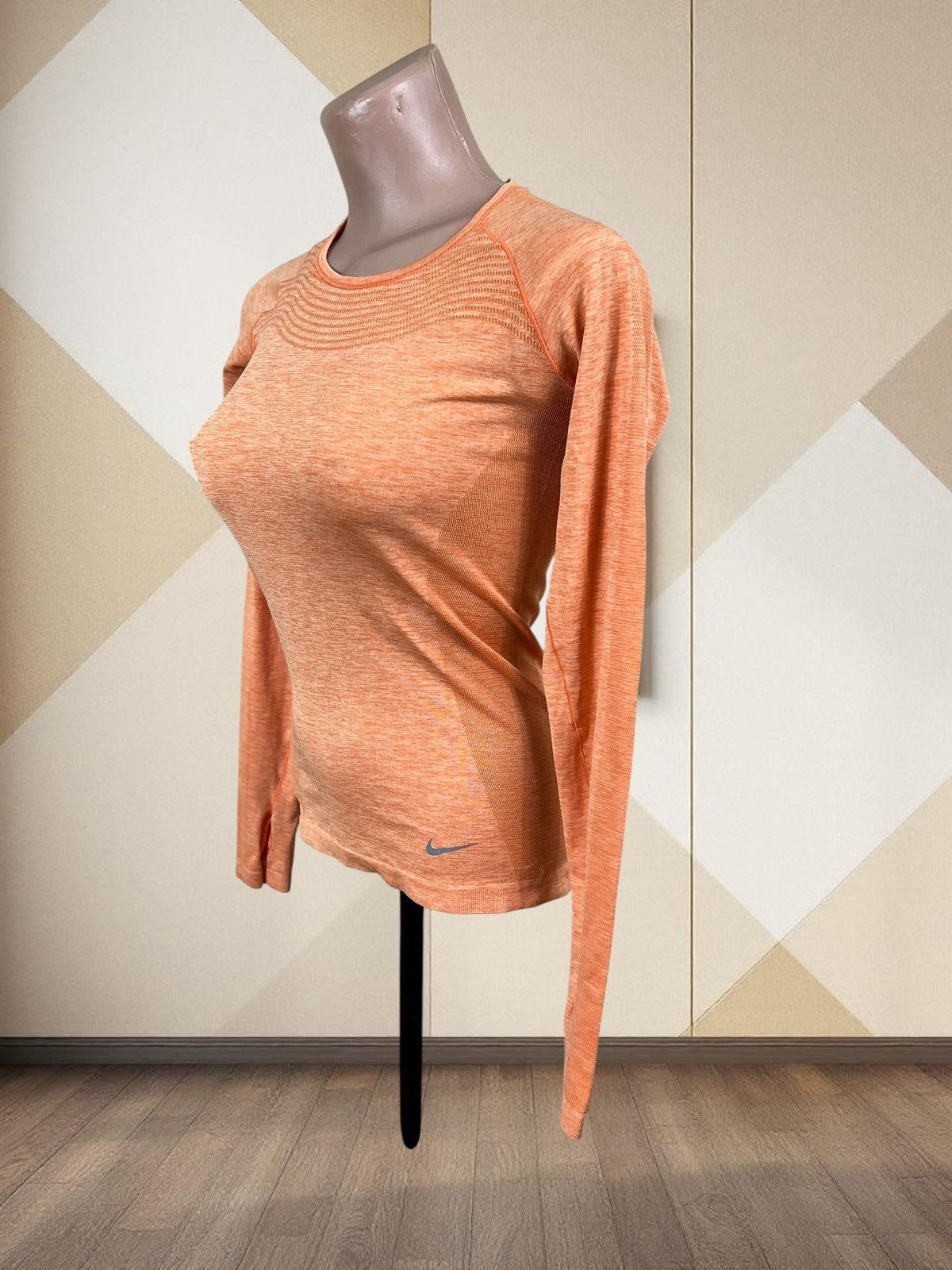 Nike Nike Dri-Fit long sleeve t-shirt size XS Size XS / US 0-2 / IT 36-38 - 4 Thumbnail