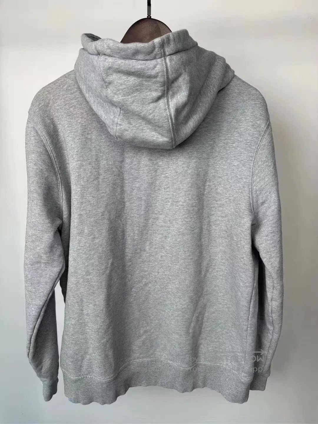 Burberry Burberry Gray Embroidered TB Hooded Jacket. Size US L / EU 52-54 / 3 - 2 Thumbnail