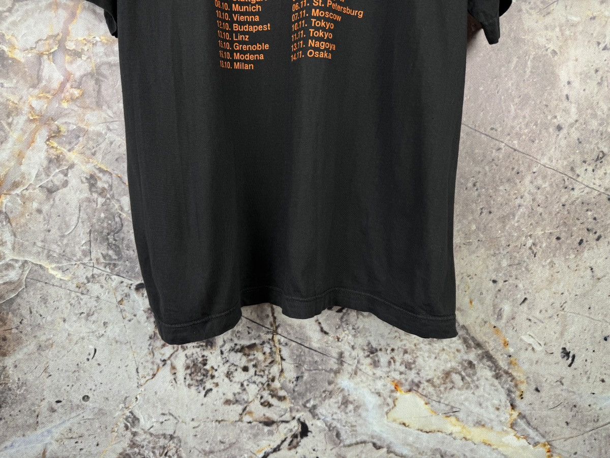 Other Vintage Brian May Another World 1998 Tour Band T-Shirt Size US XL / EU 56 / 4 - 15 Thumbnail