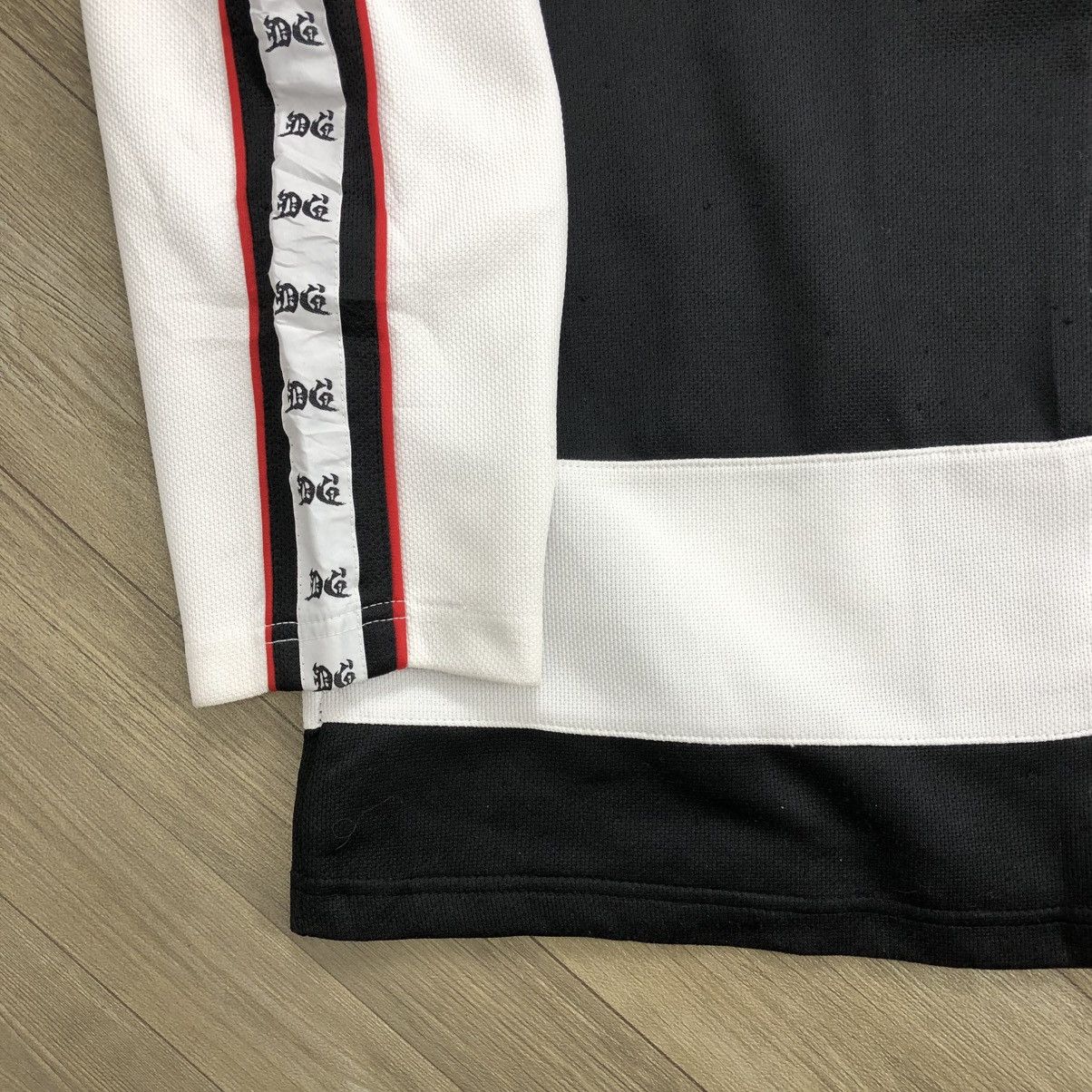 20471120 × Beauty Beast × Japanese Brand Vintage Fogaty House Cross Tribal Lgb Goa Tapped Jacket Size US XL / EU 56 / 4 - 7 Thumbnail