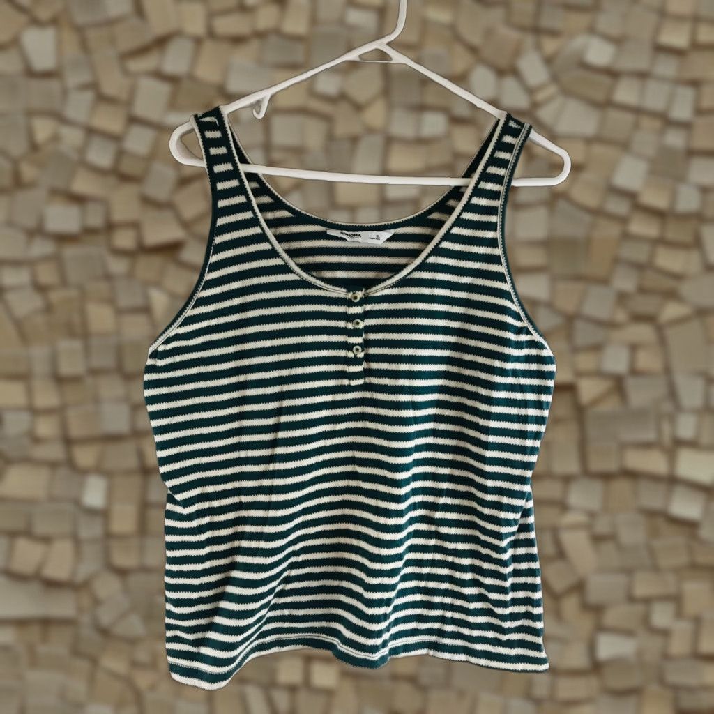 Vintage Sonoma Tank Top Women's XL Green Cream Striped Sleeveless Henley Scoop Neck - Casual Shirt T-Shirt Size XL / US 12-14 / IT 48-50 - 1 Thumbnail