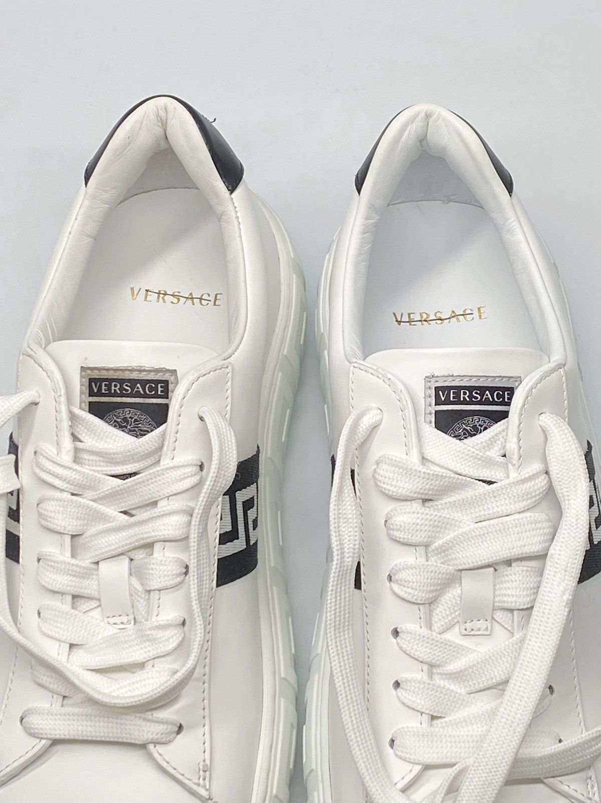 Versace Versace La Greca Ribbon-Trim Leather Sneakers size 40 Size US 10 / IT 40 - 7 Thumbnail