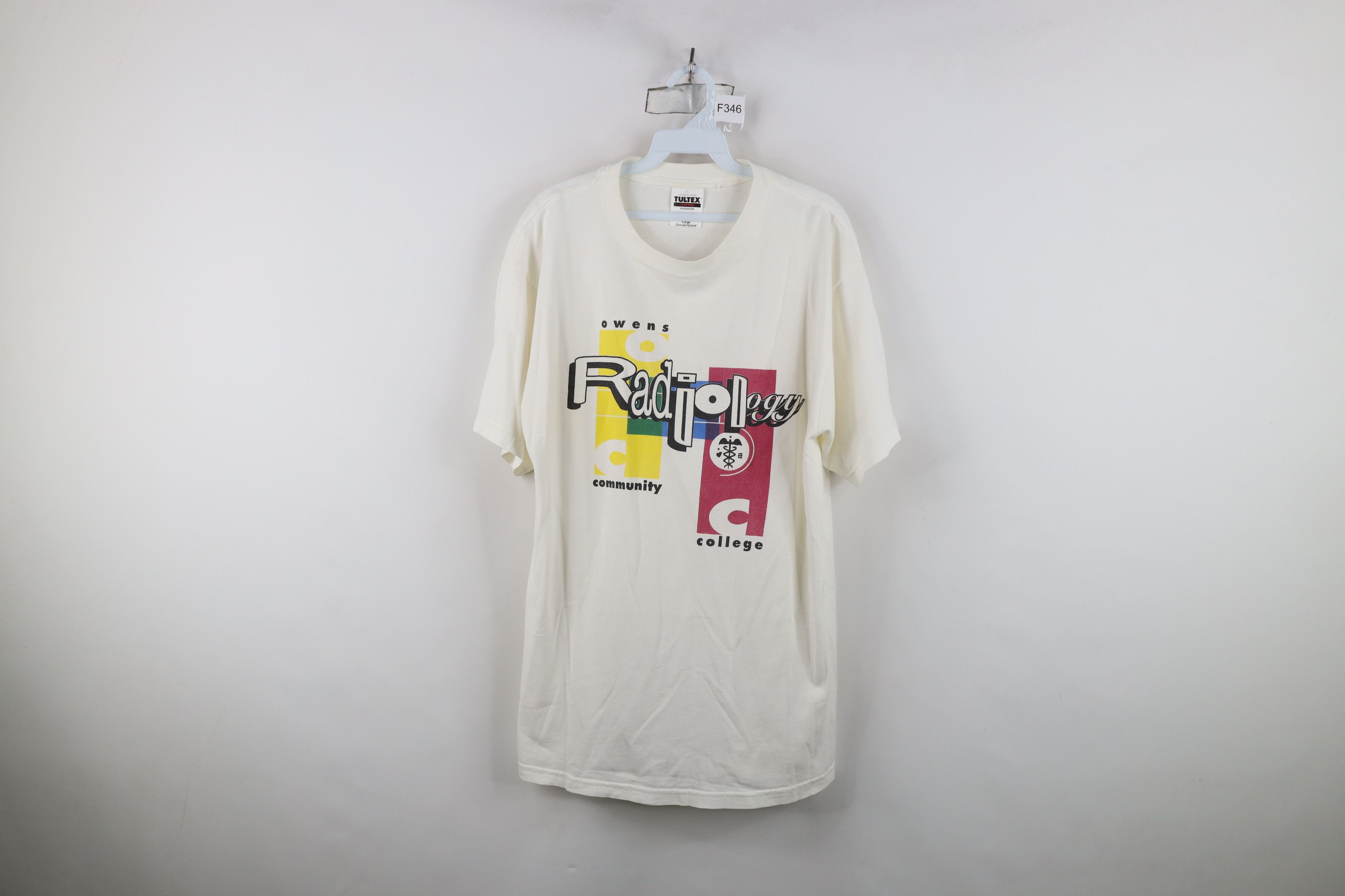 Vintage Vintage 90s Community College Radiology T-Shirt White Cotton Size US L / EU 52-54 / 3 - 1 Thumbnail