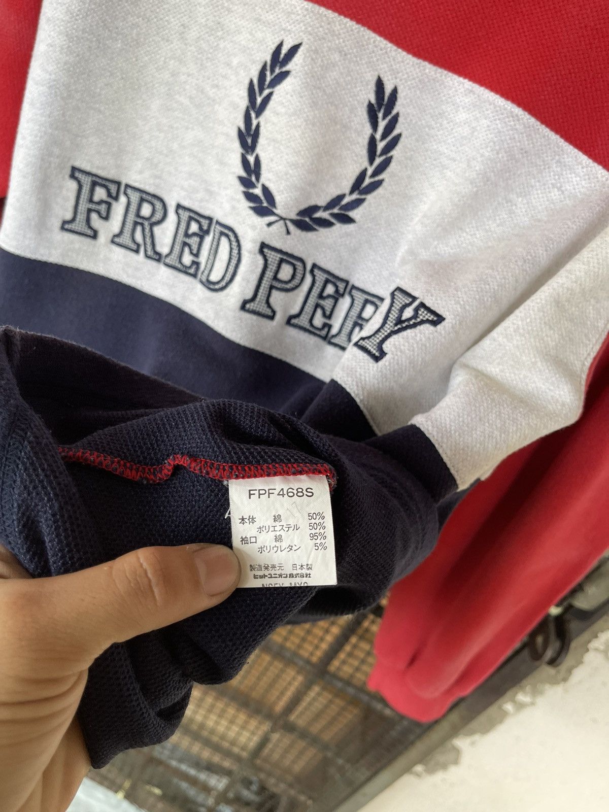 Fred Perry RAREST‼️Vintage90s🔥FRED PERRY🔥Embroidered Big logo Longsleeve Size US L / EU 52-54 / 3 - 7 Thumbnail