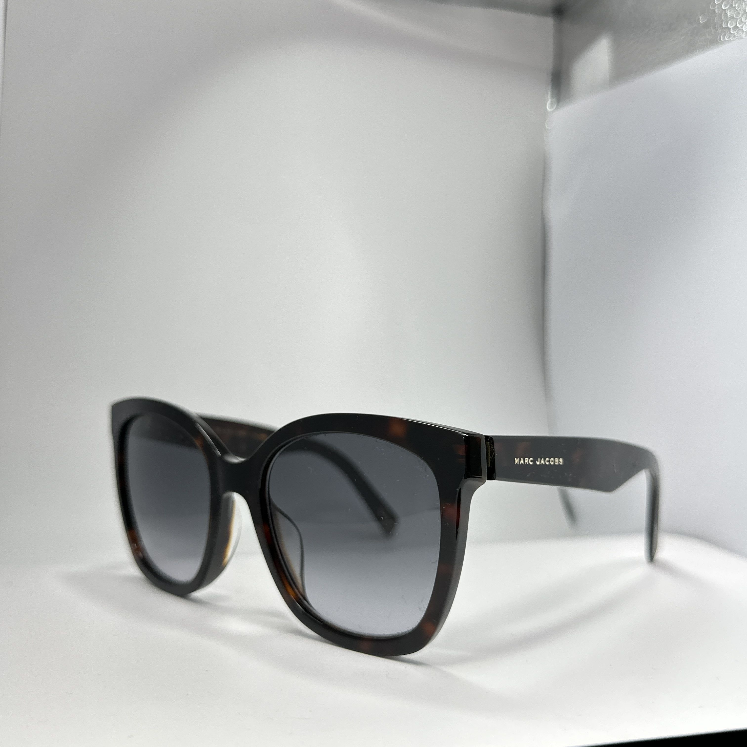 Marc Jacobs Vintage Avant Garde Marc Jacobs Sunglasses 00s Size ONE SIZE - 2 Thumbnail