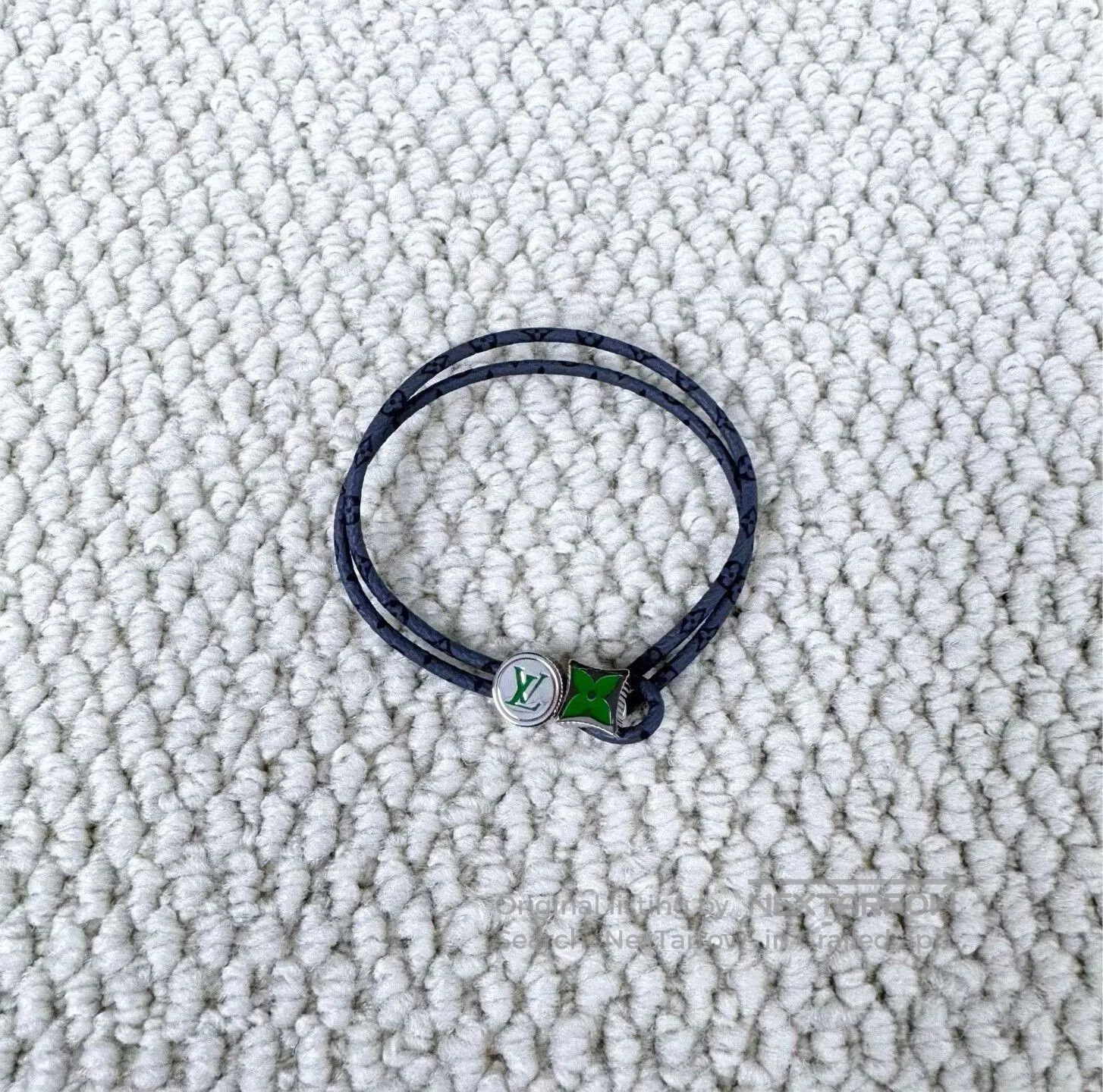 Louis Vuitton louis vuitton adjustable floral logo bracelet. Size ONE SIZE - 2 Thumbnail