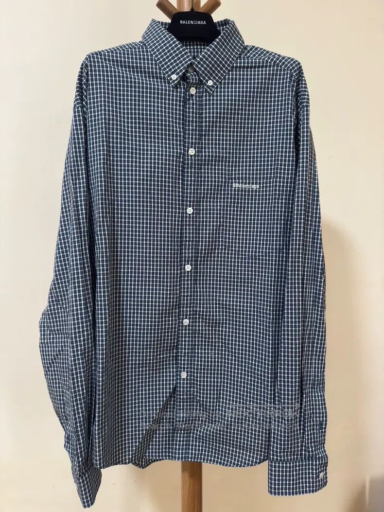 Balenciaga Balenciaga Embroidered BB long-sleeve blue and white plaid Size XS / US 0-2 / IT 36-38 - 1 Thumbnail