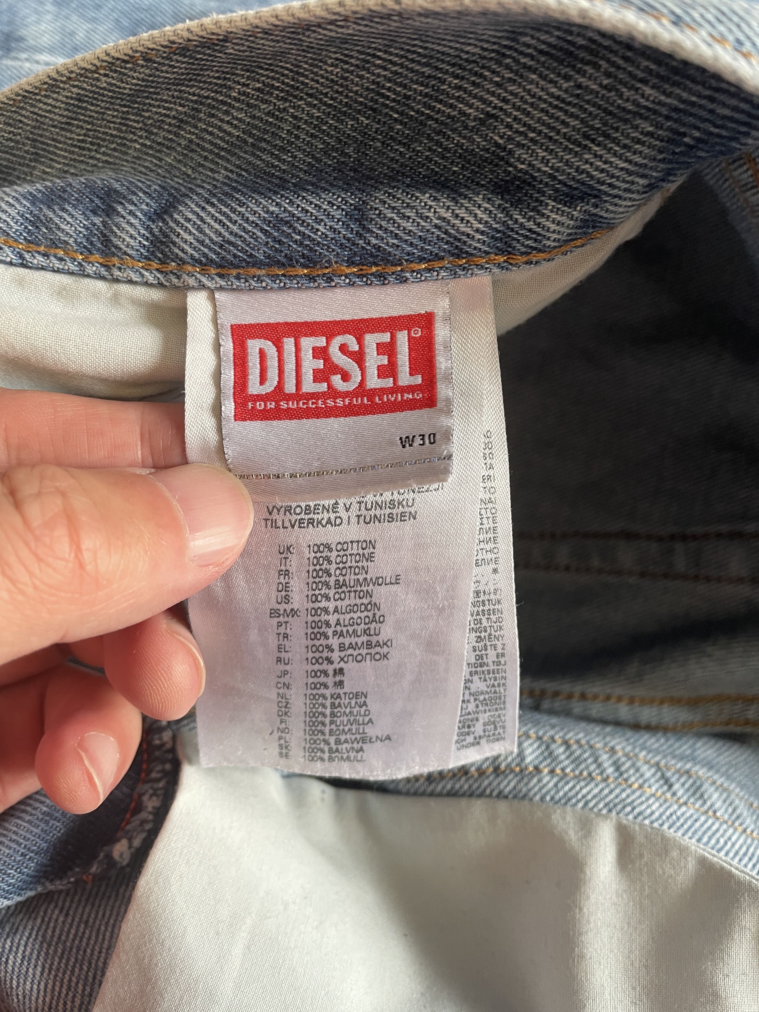 Diesel Diesel men's 2020 D-viker jeans size 30/30 Size US 30 / EU 46 - 7 Thumbnail