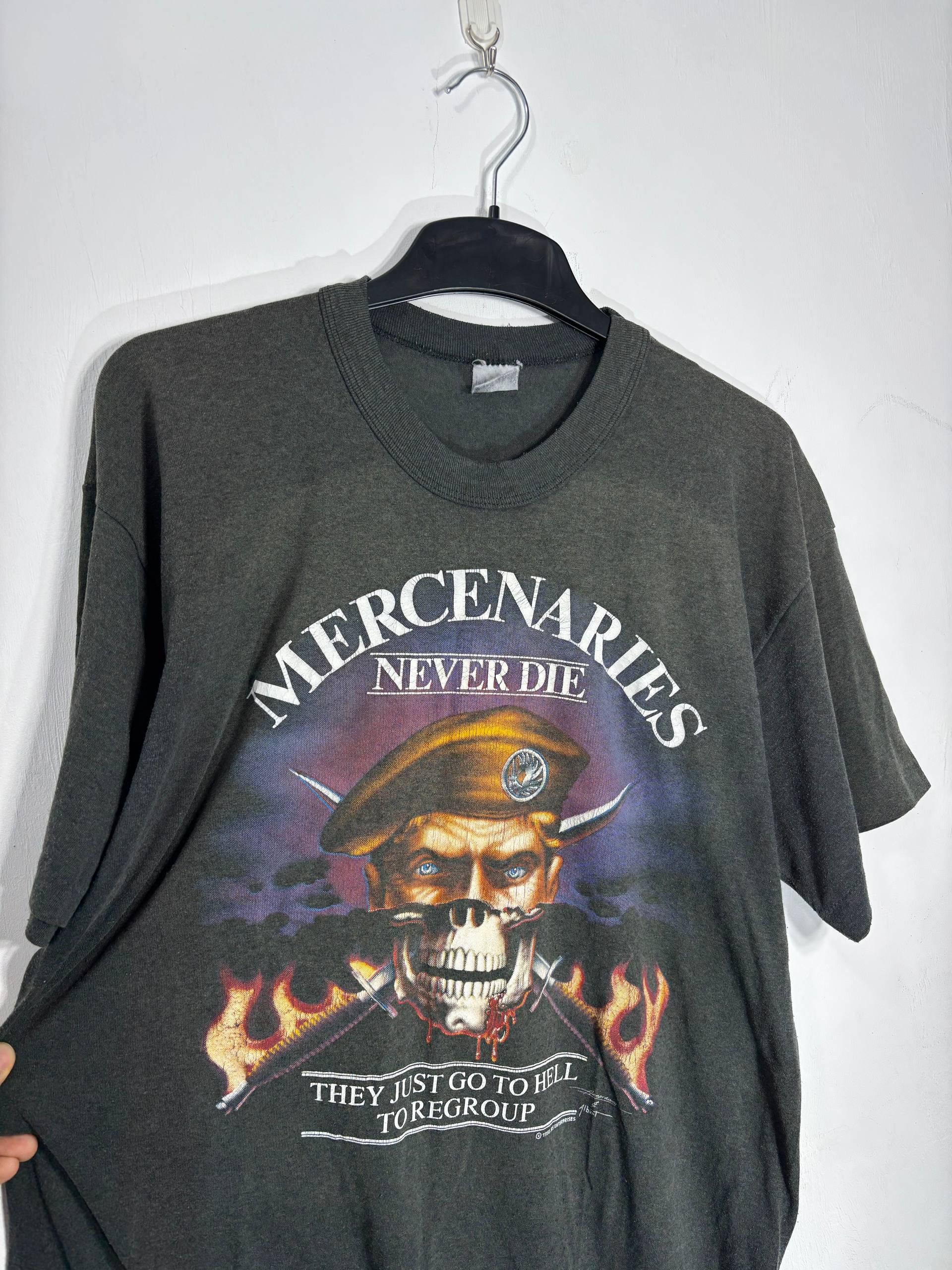 Vintage 1998 Mercenaries Skull Military T-Shirt Tee 90s L