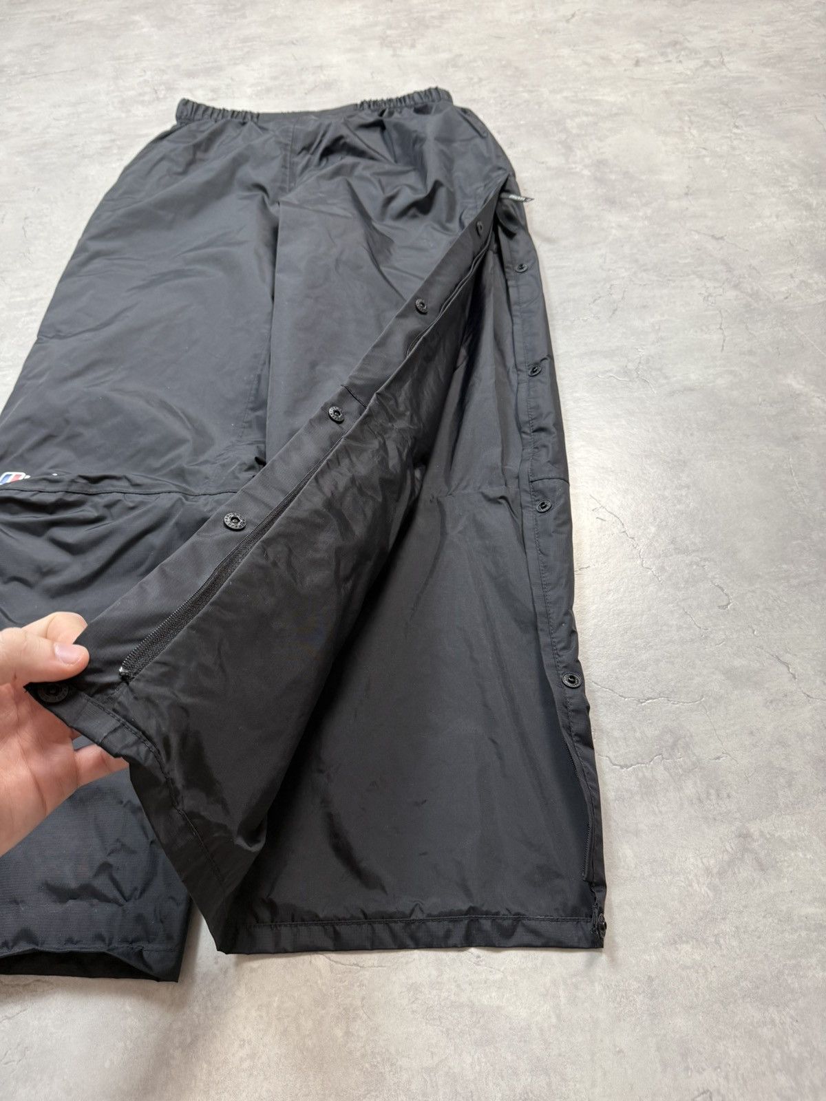 Berghaus Berghaus Waterproof Pants Size US 35 - 9 Thumbnail