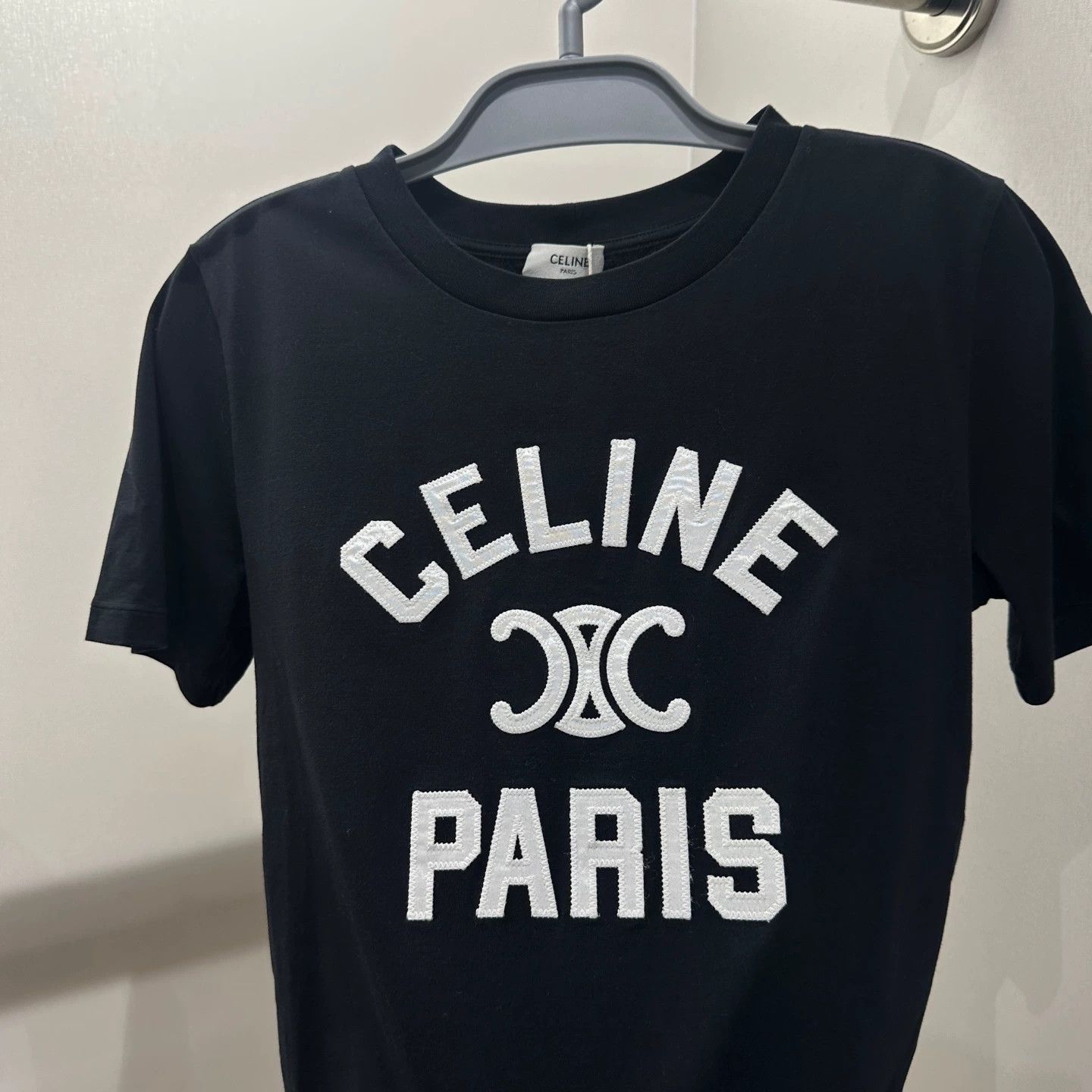 Celine Celine Feb447 Triomphe Slogan Letter SS Tee S Size S / US 4 / IT 40 - 6 Thumbnail