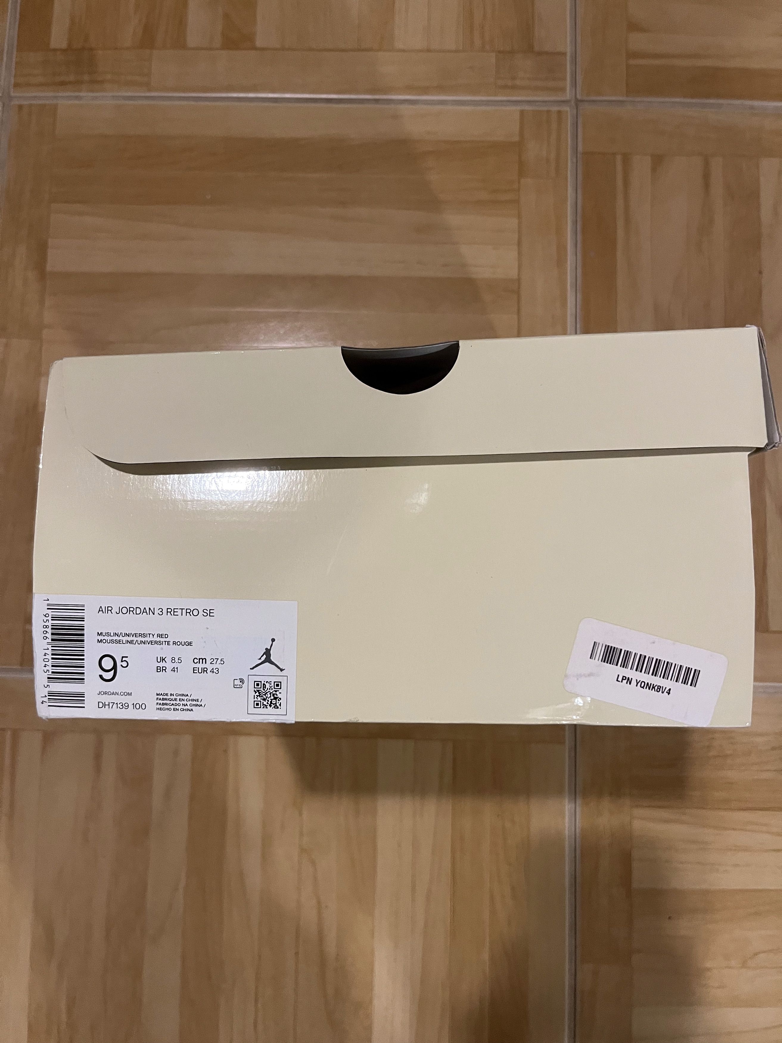 Jordan Brand Jordan 3 Retro Canvas Muslin Red Grey DH7139-100 Size 9.5 Size US 9.5 / EU 42-43 - 9 Thumbnail
