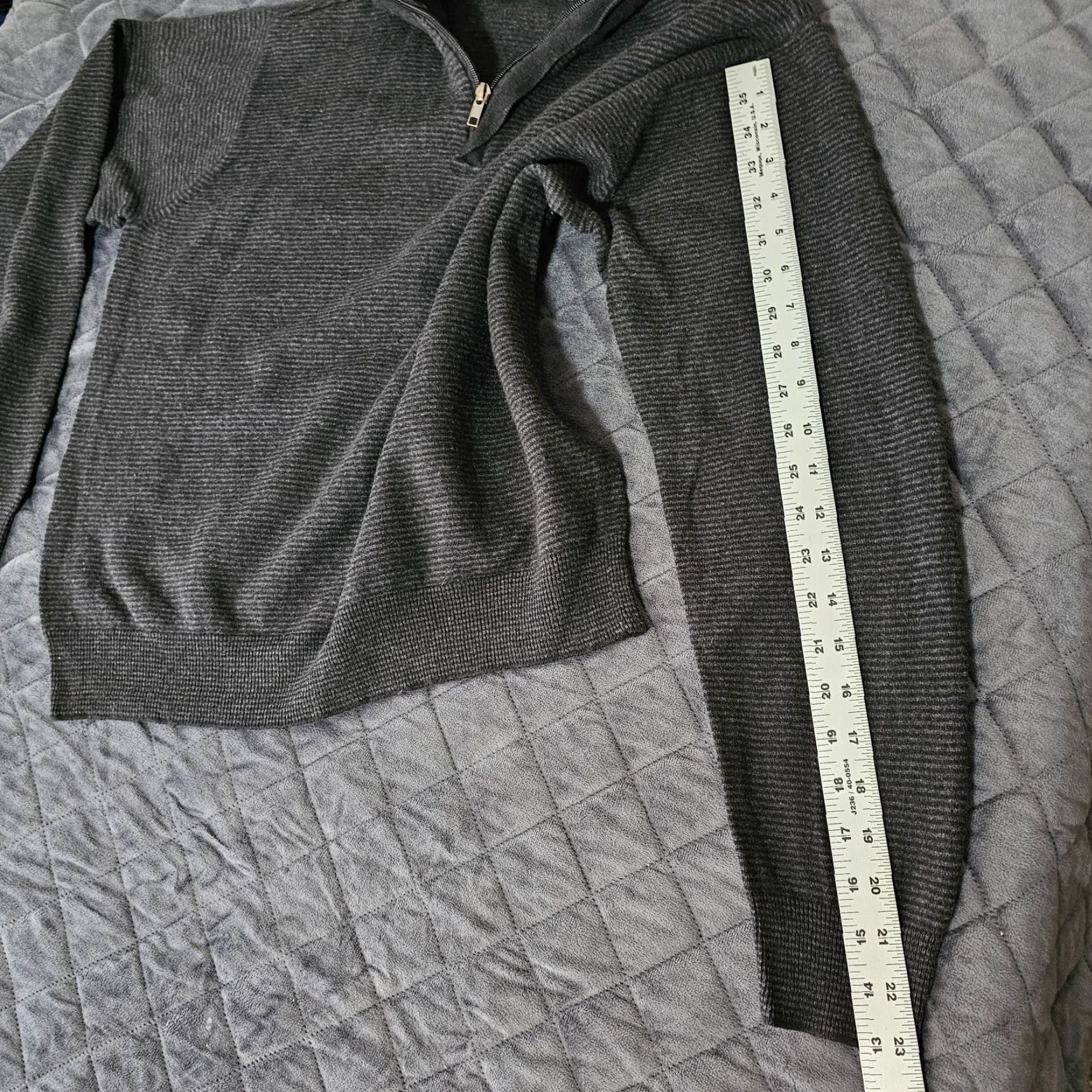 Perry Ellis Perry Ellis Men's 1/4 Zip Sweater Pullover Size L Black Stripe Warm Wool Blend Size US L / EU 52-54 / 3 - 7 Thumbnail