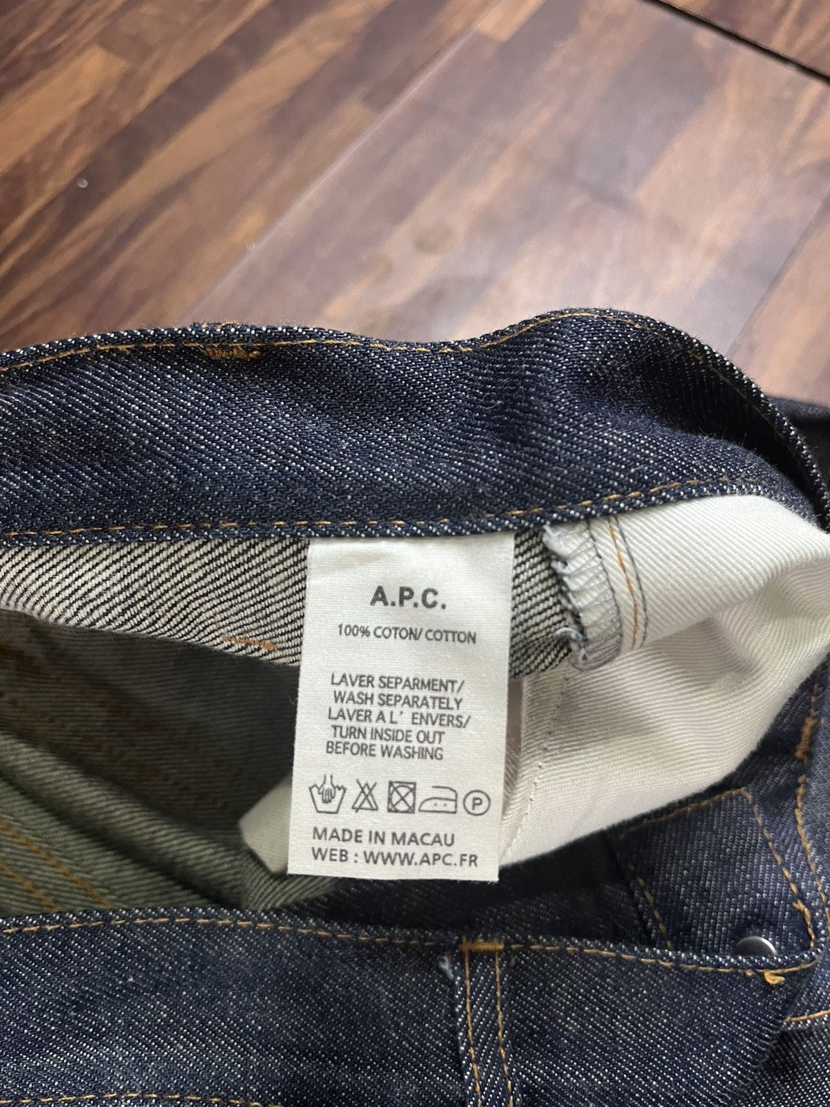 A.P.C. A.P.C. Petit Standard Raw Selvedge Denim Jeans Size US 29 - 5 Thumbnail