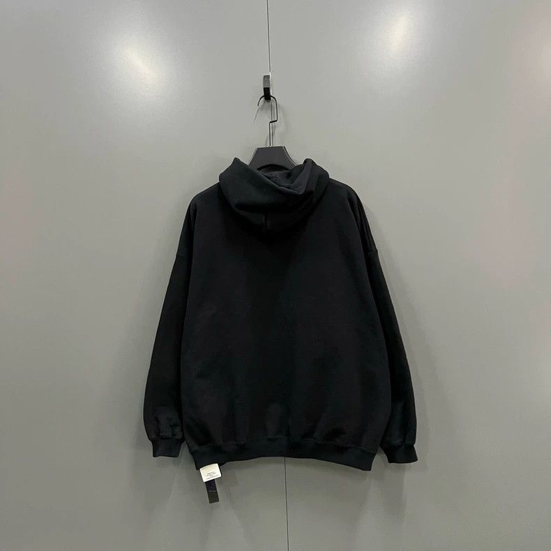 Balenciaga Balenciaga Black printed logo hoodie Size US M / EU 48-50 / 2 - 3 Thumbnail